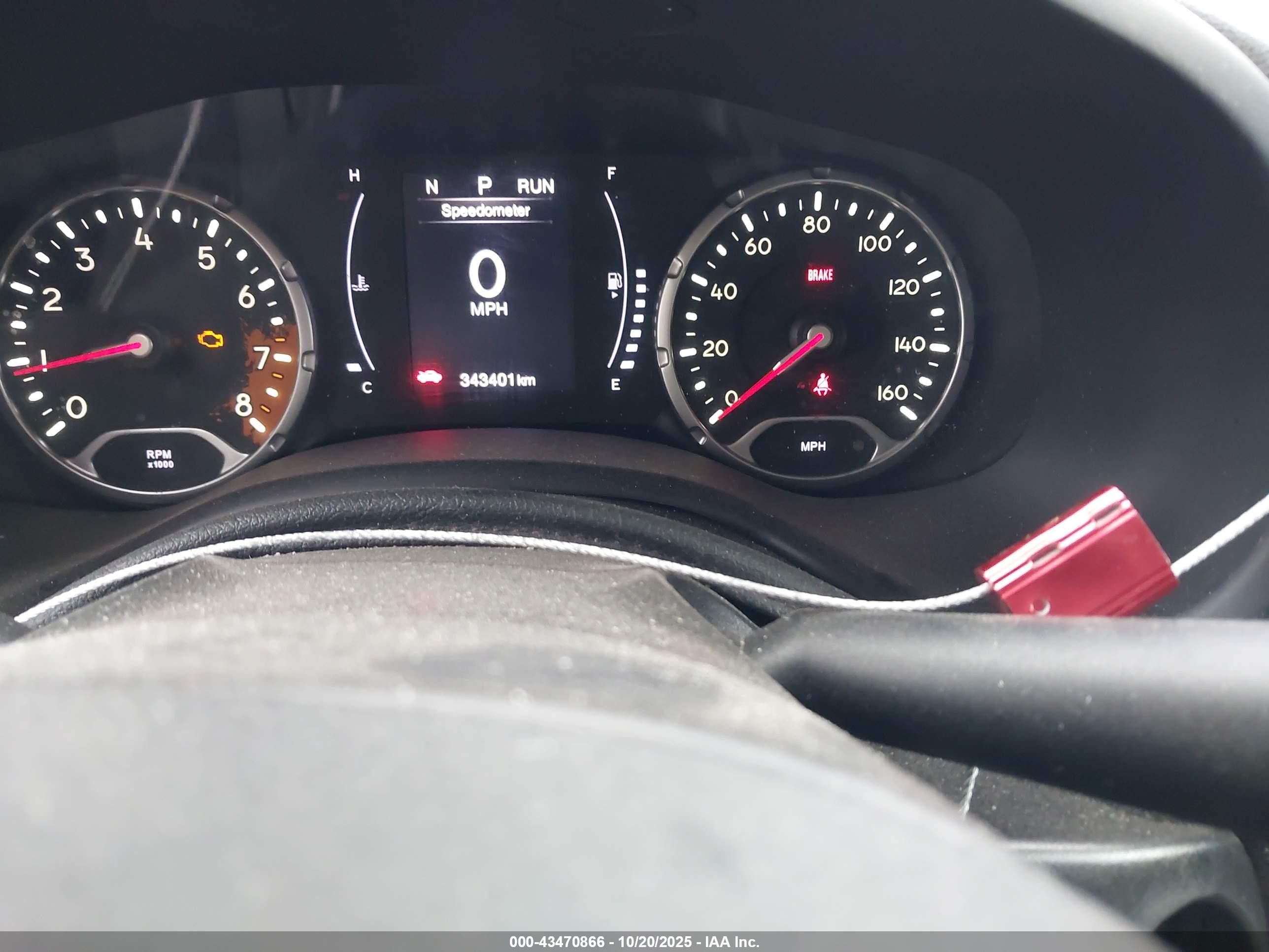 JEEP RENEGADE image 7