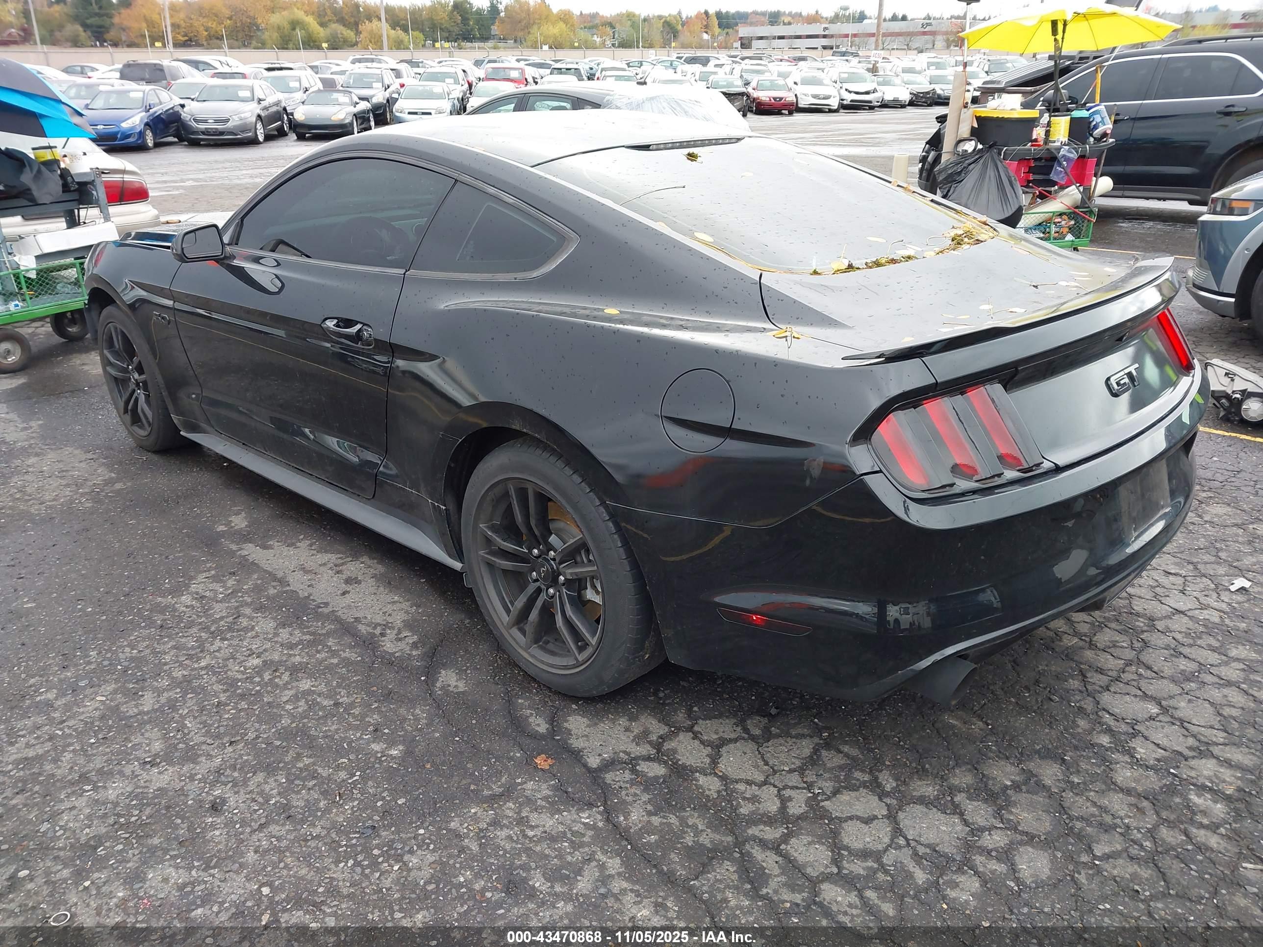 FORD MUSTANG image 3