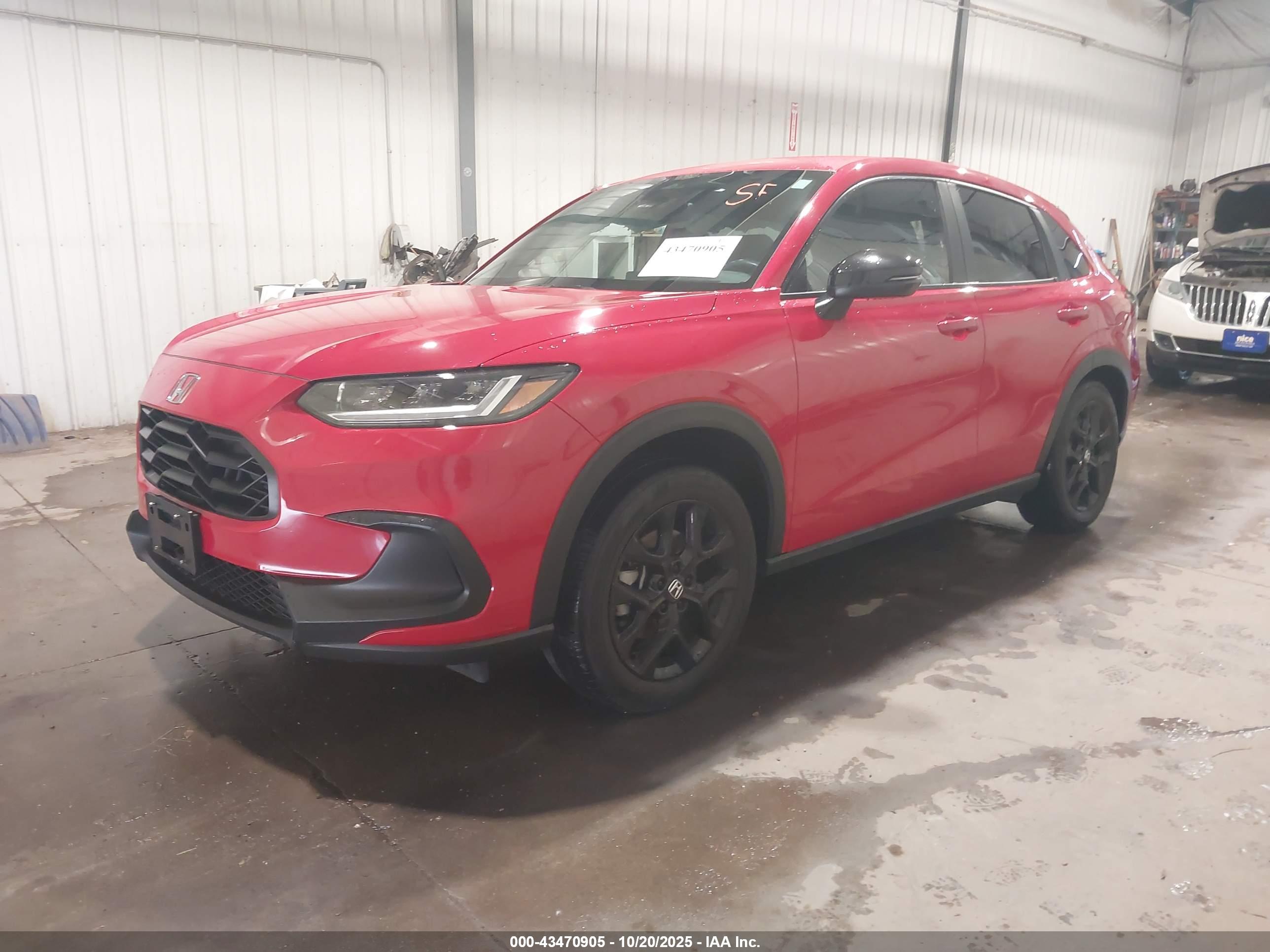 HONDA HR-V image 2