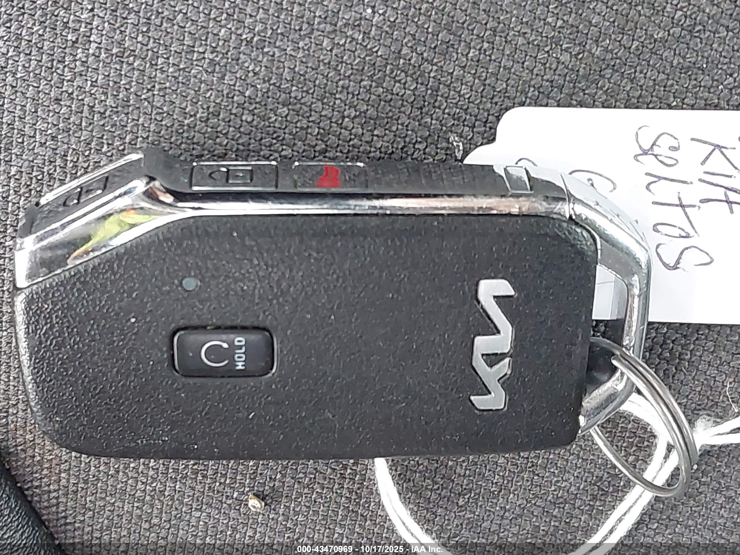KIA SELTOS image 11