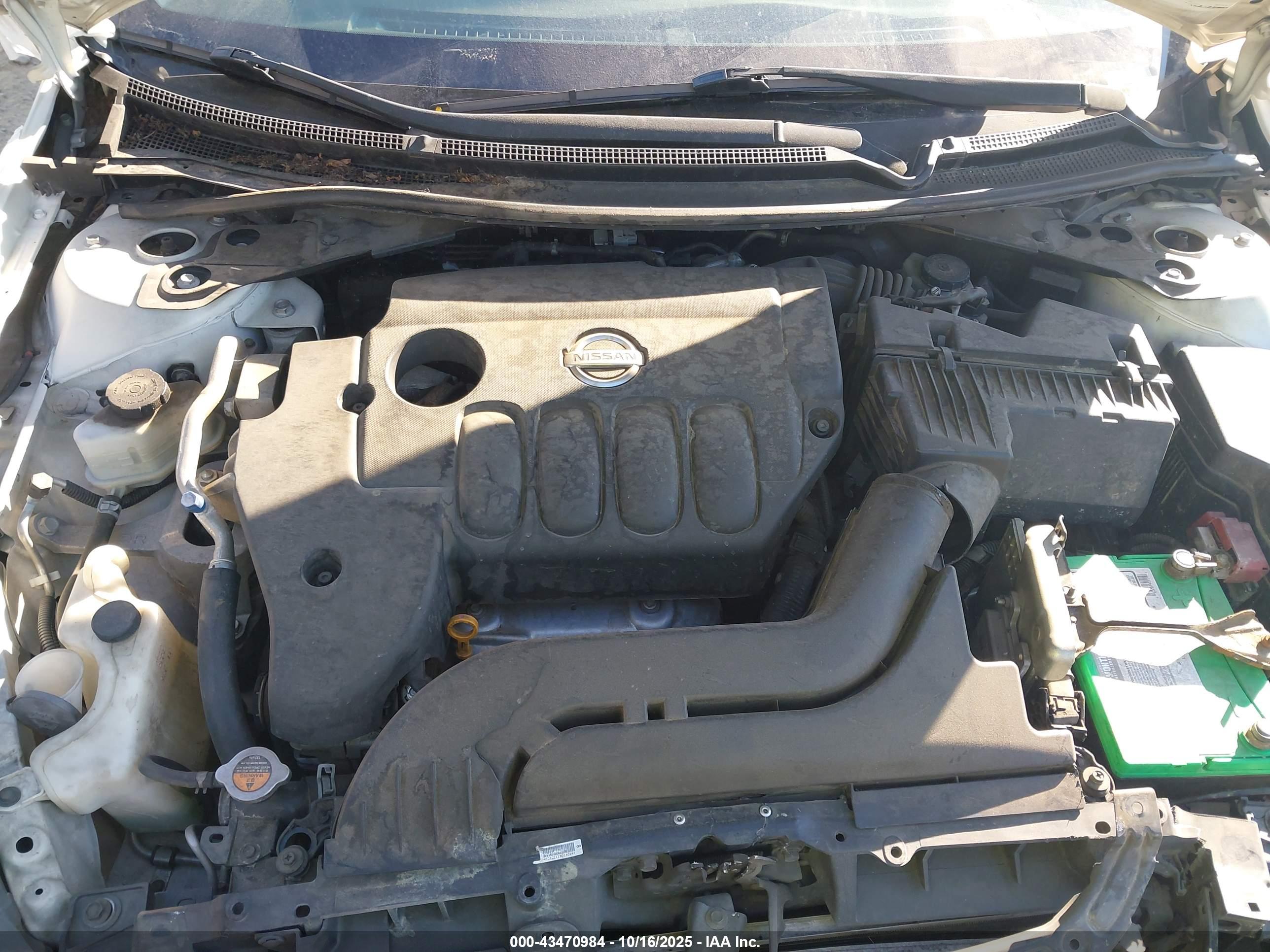 NISSAN ALTIMA image 10