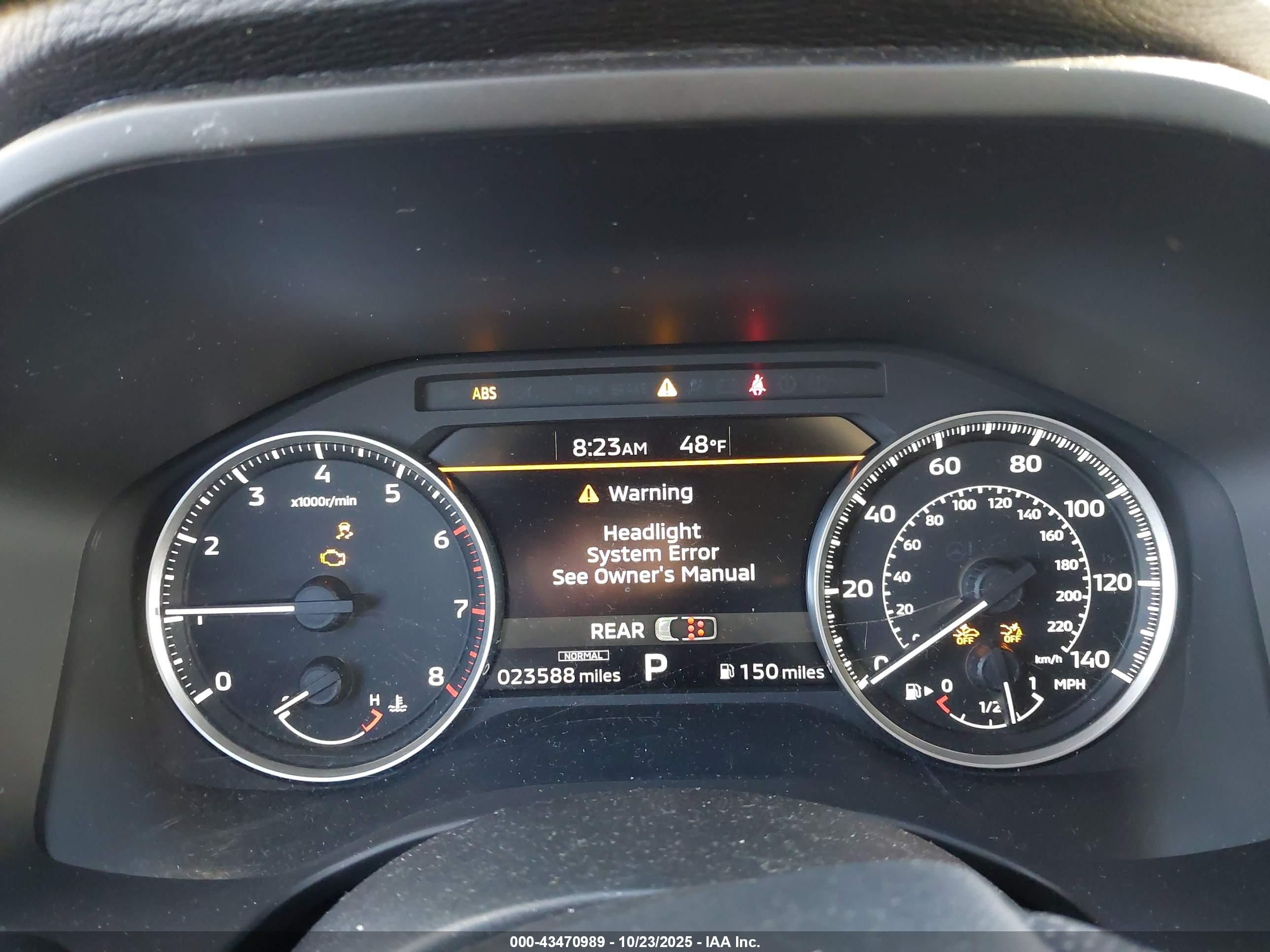 MITSUBISHI OUTLANDER image 7