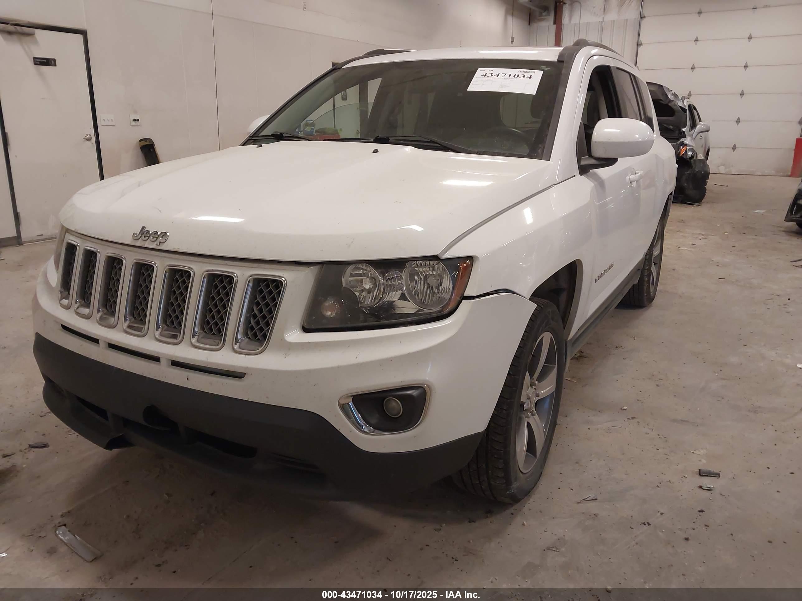 JEEP COMPASS image 6