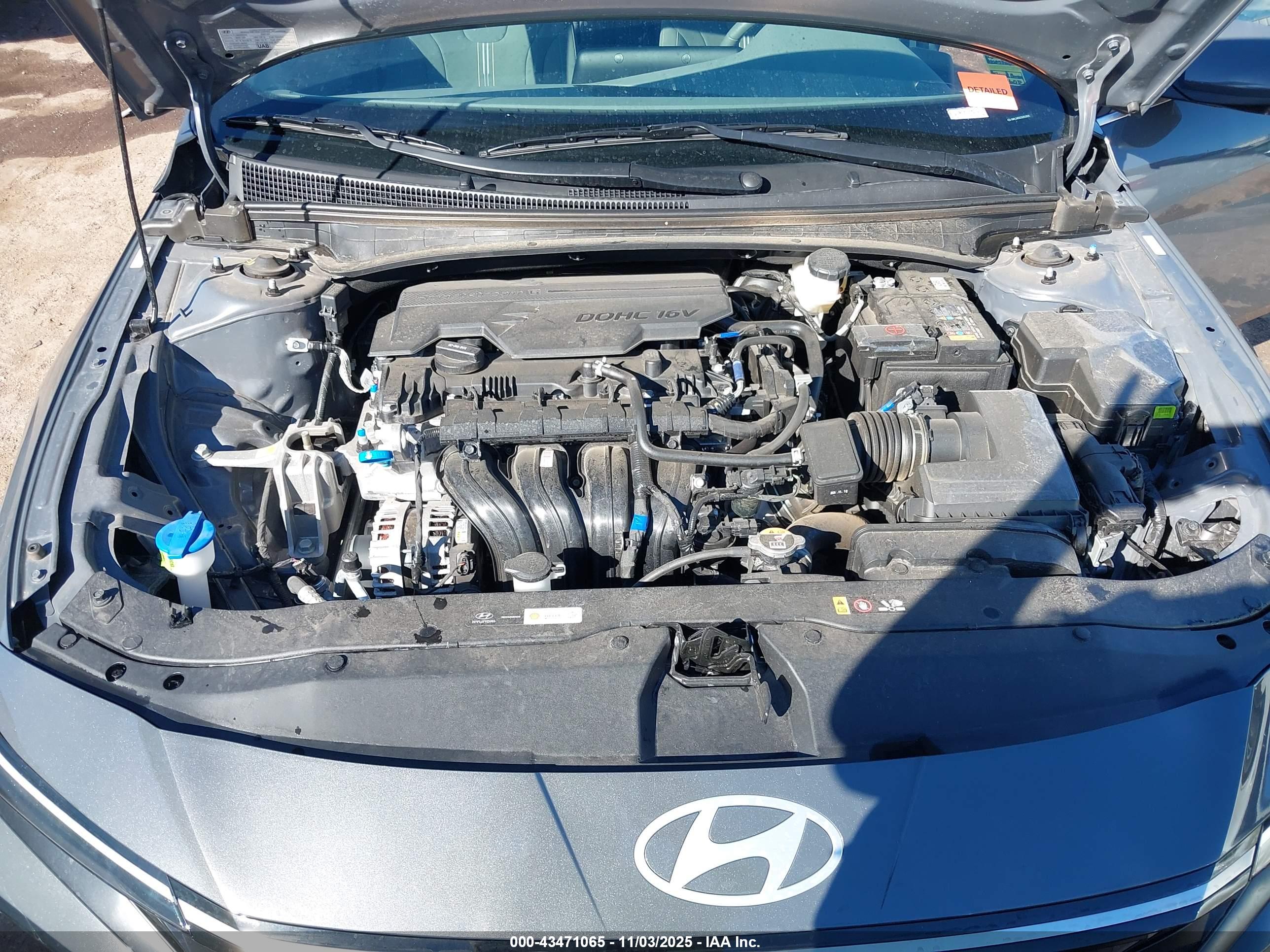 HYUNDAI ELANTRA image 10