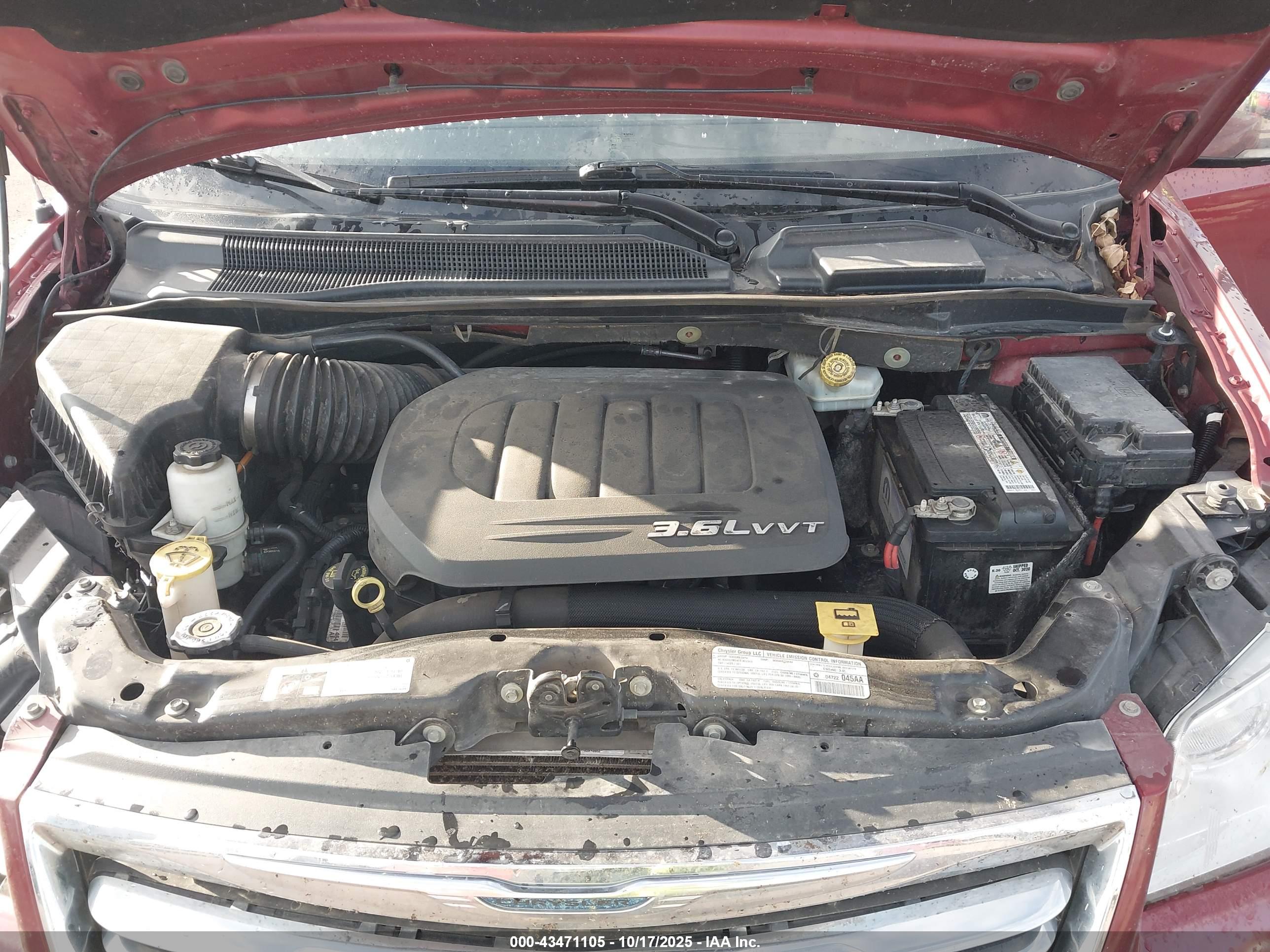 CHRYSLER TOWN image 10