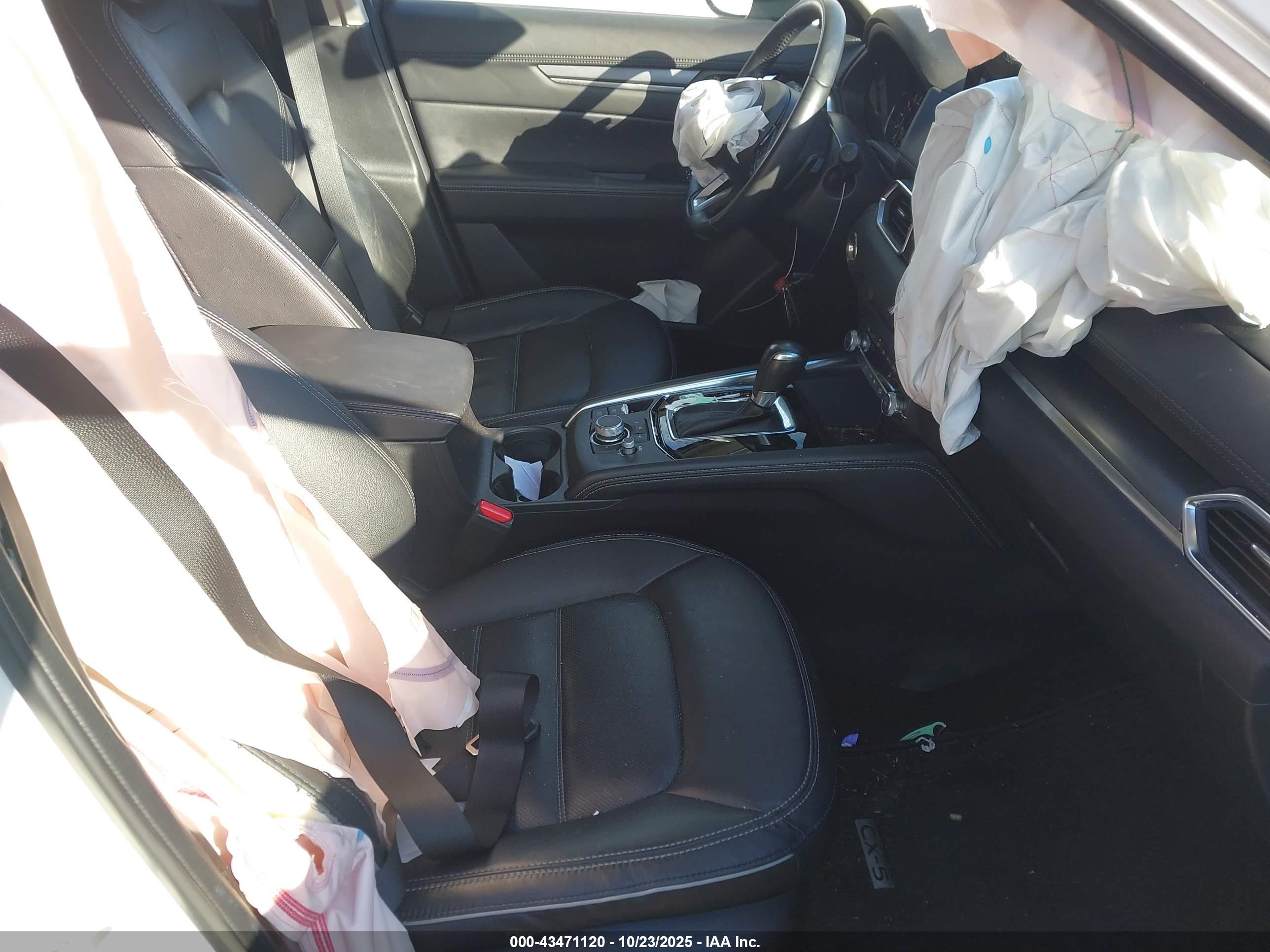 MAZDA CX-5 image 5