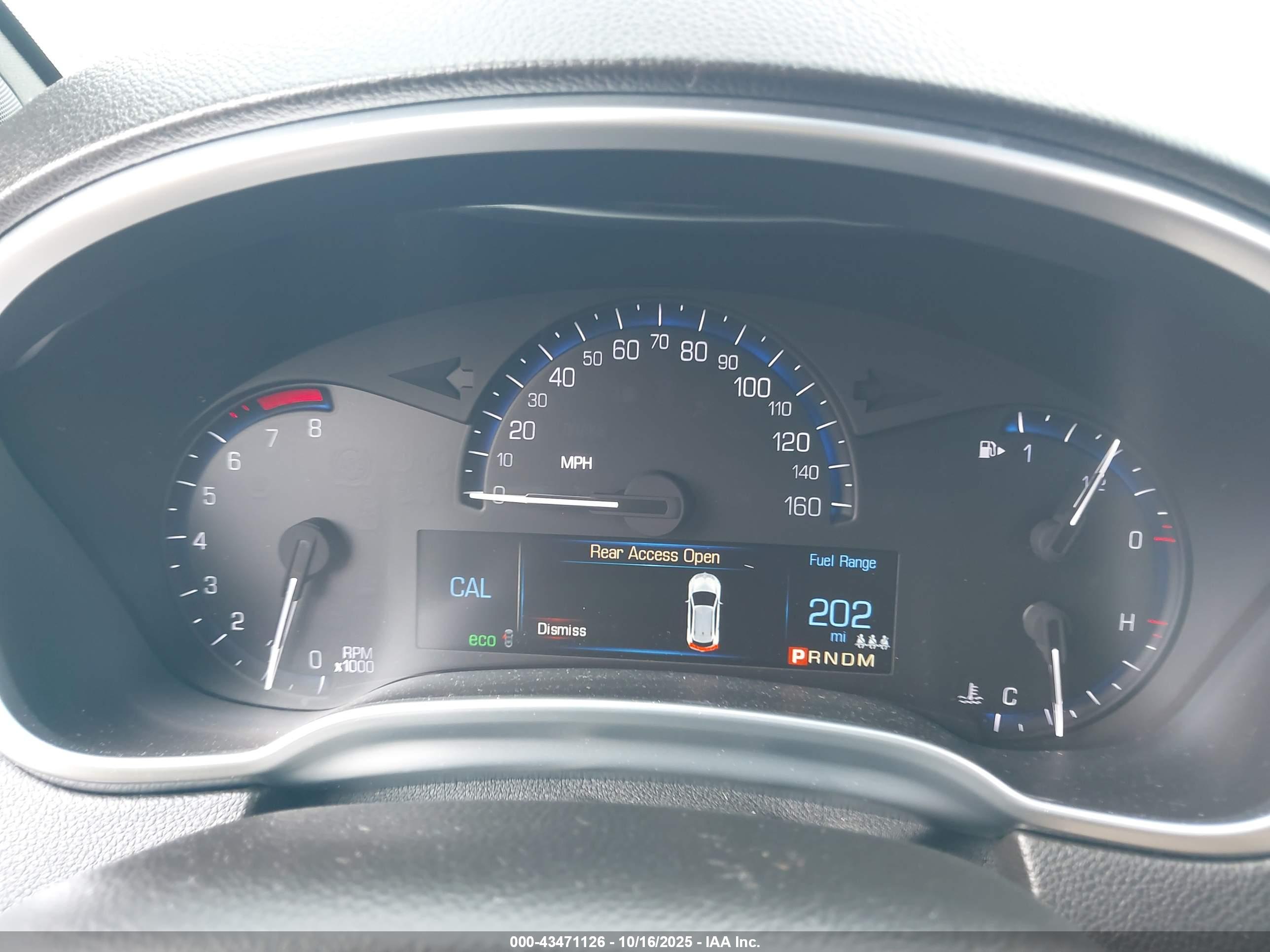 CADILLAC SRX image 7