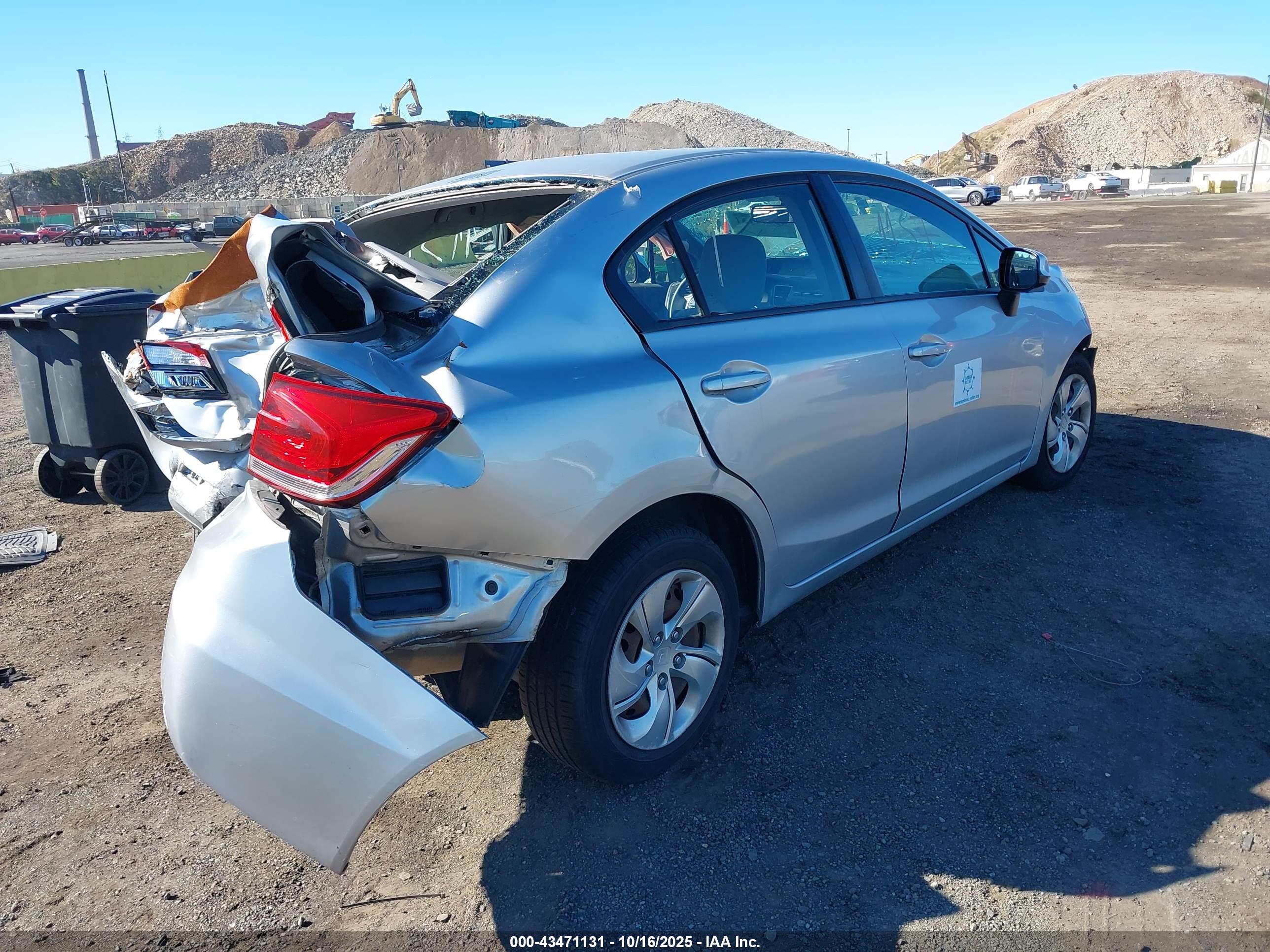 HONDA CIVIC image 4