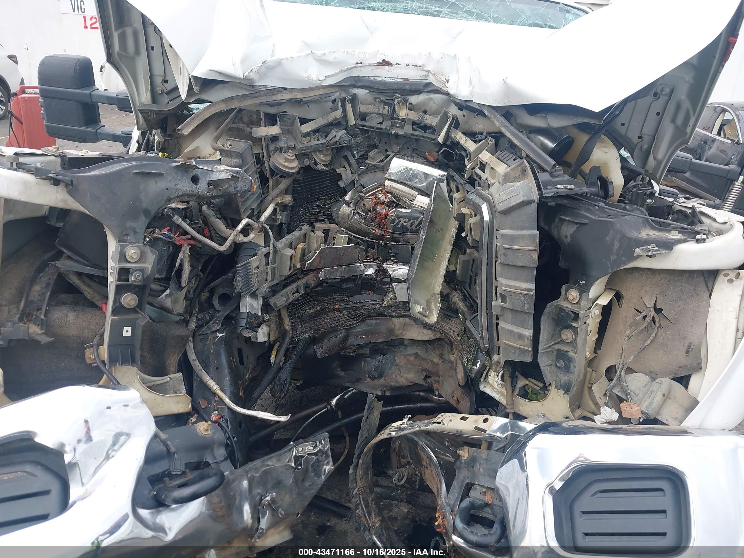 FORD F-350 image 10