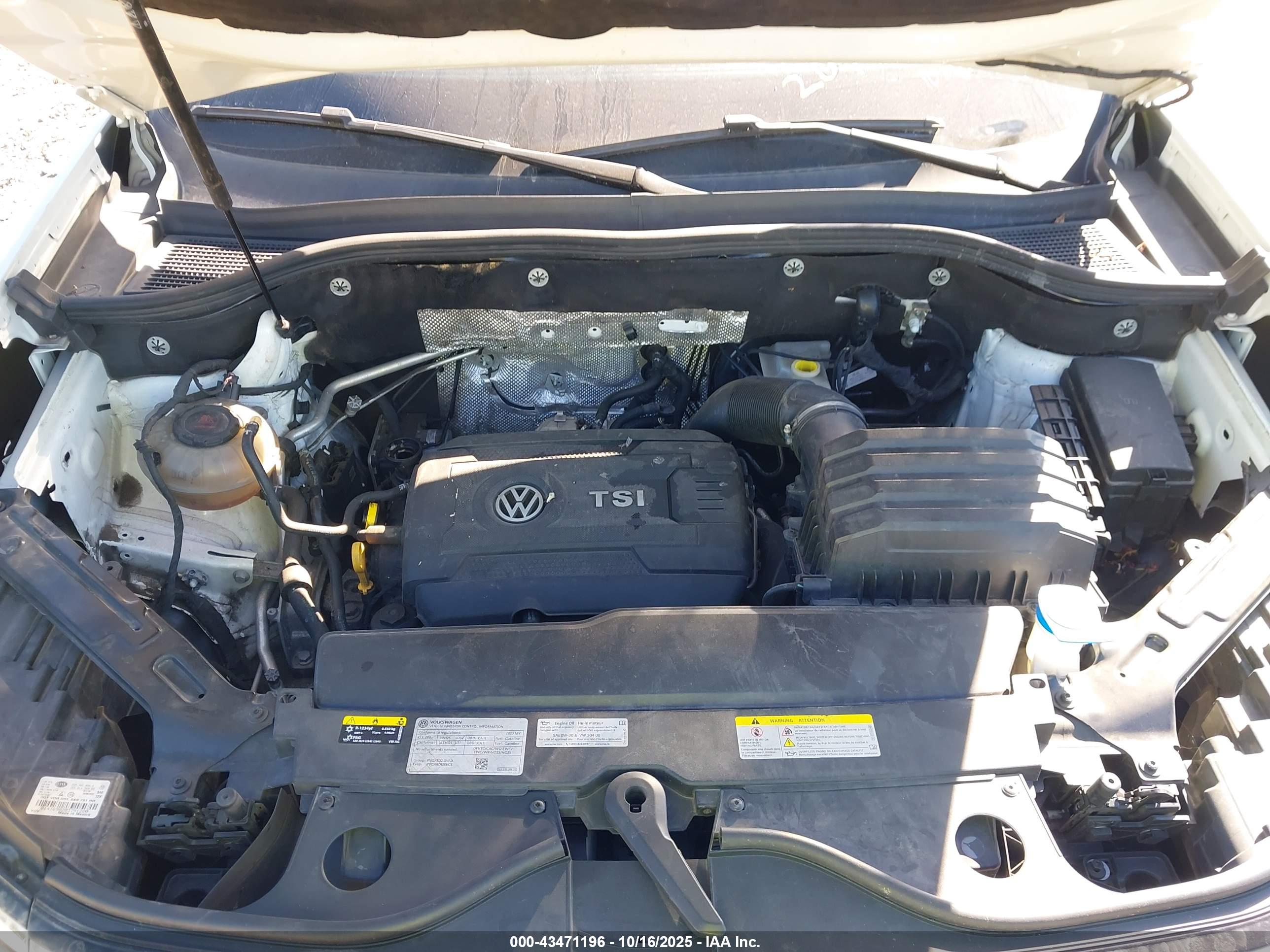 VOLKSWAGEN ATLAS image 10