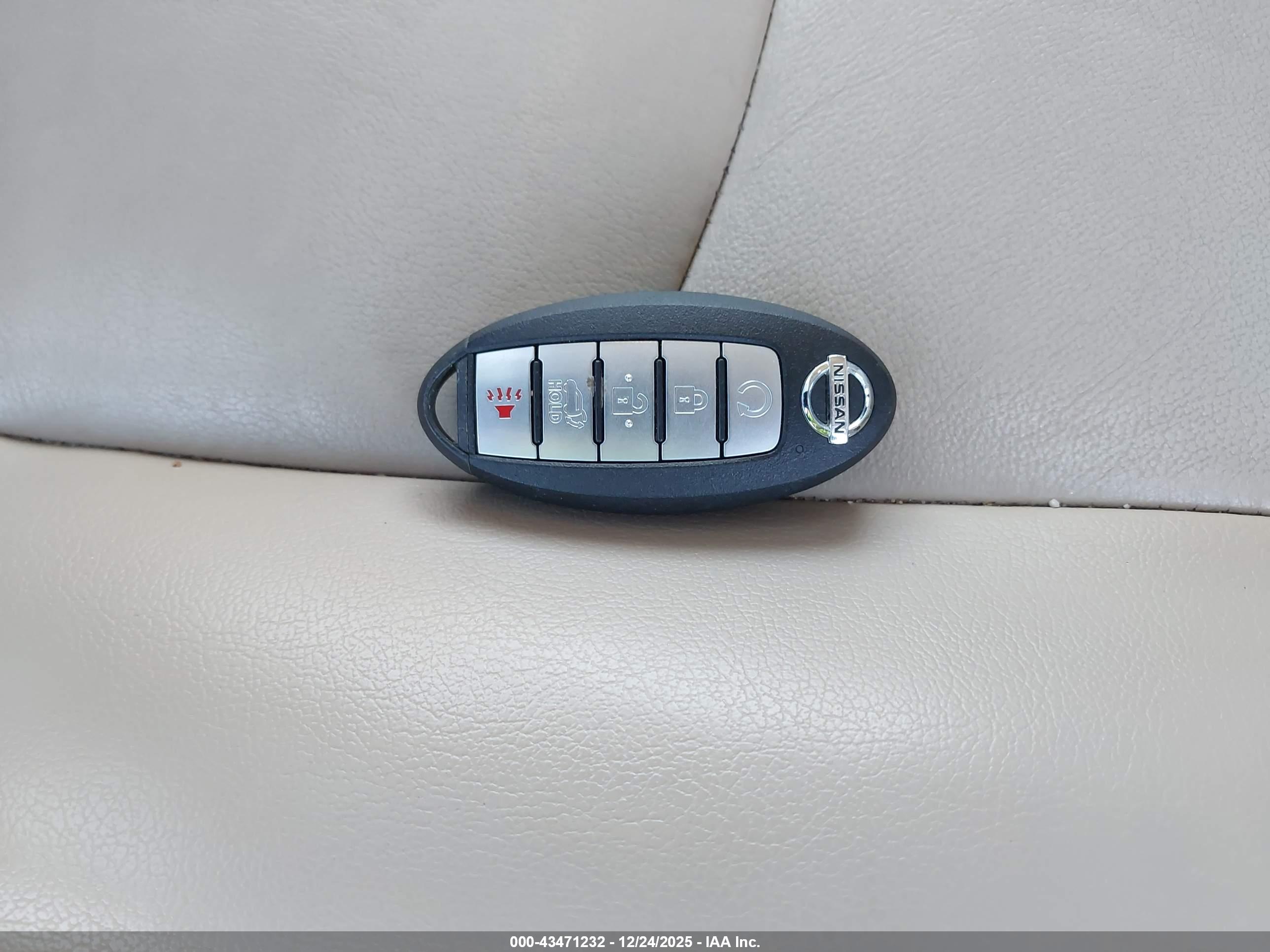 NISSAN PATHFINDER image 11