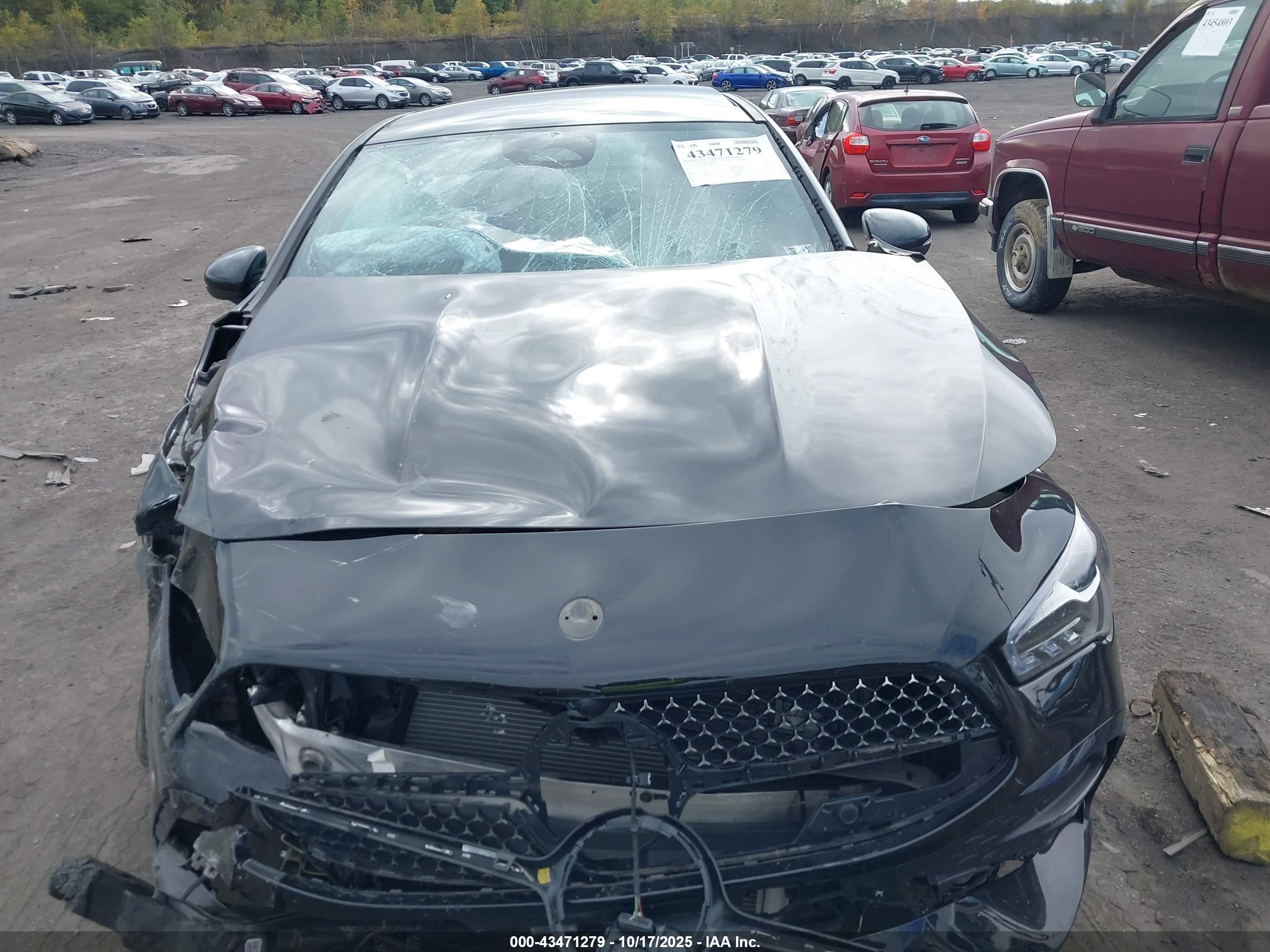 MERCEDES-BENZ CLA image 6
