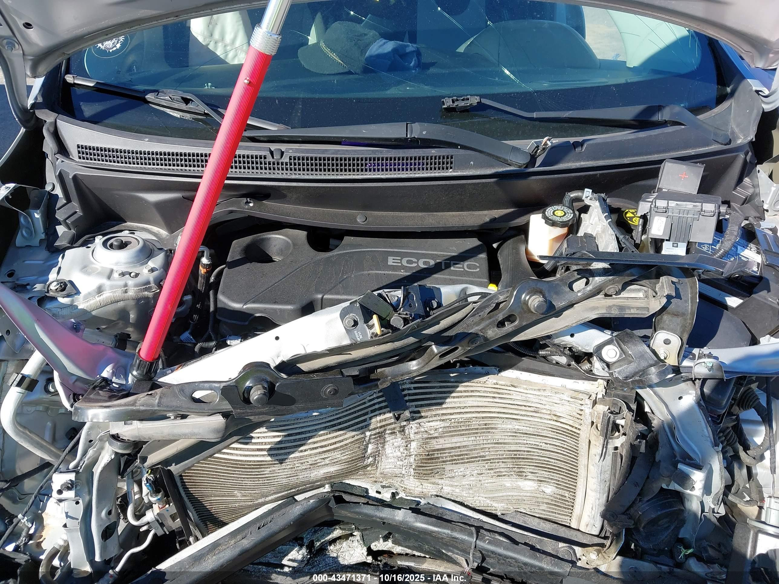 CHEVROLET EQUINOX image 10