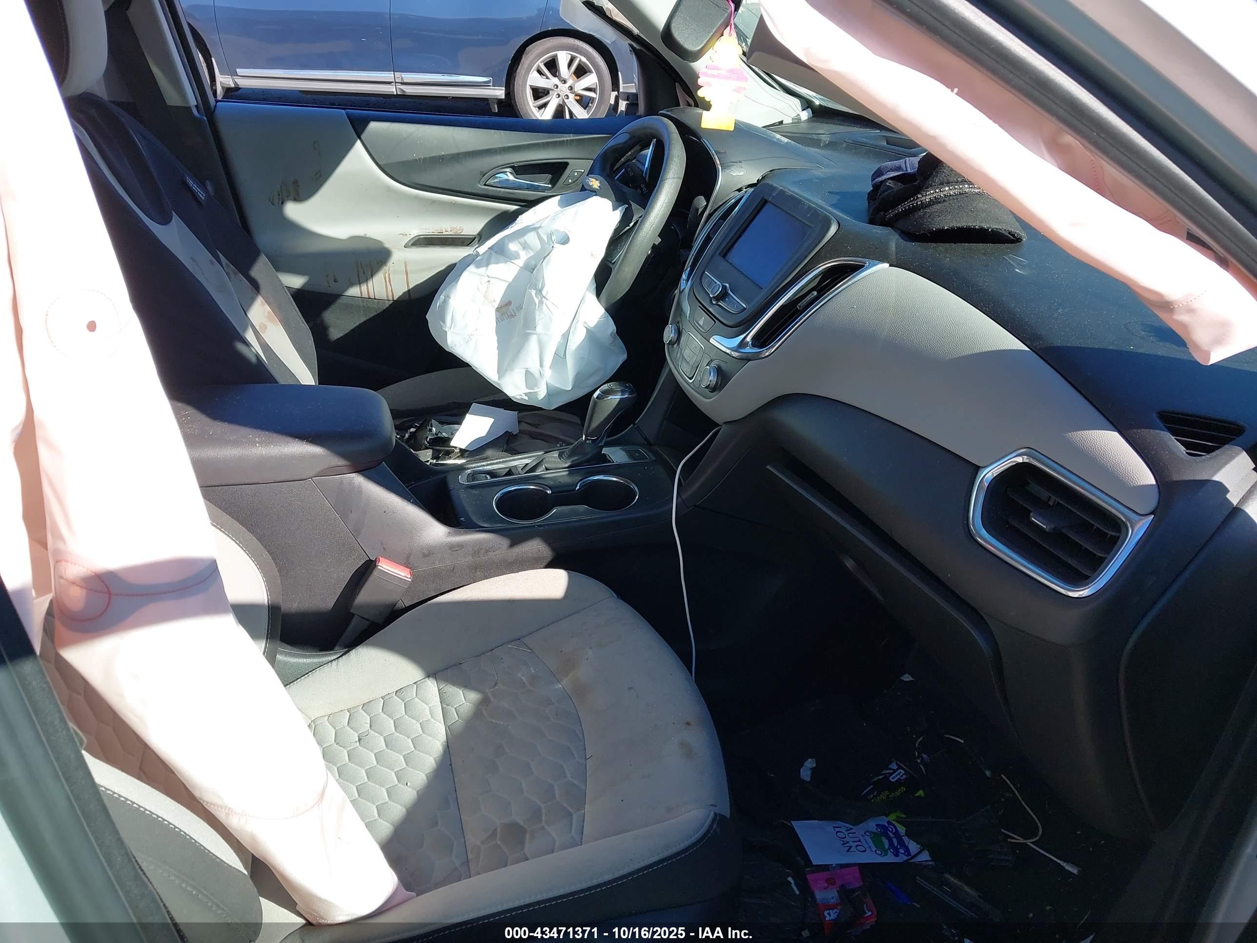 CHEVROLET EQUINOX image 5