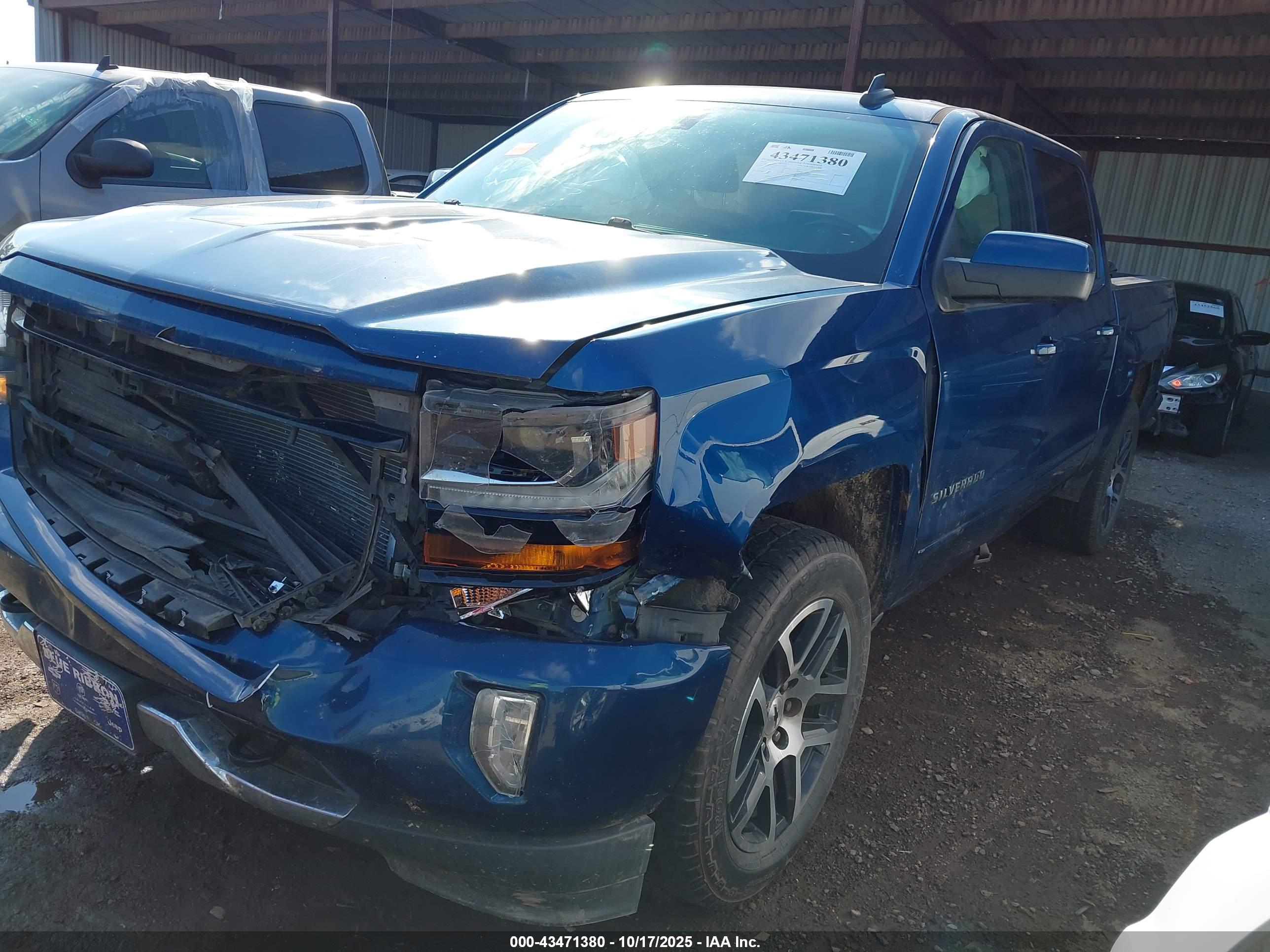 CHEVROLET SILVERADO image 2