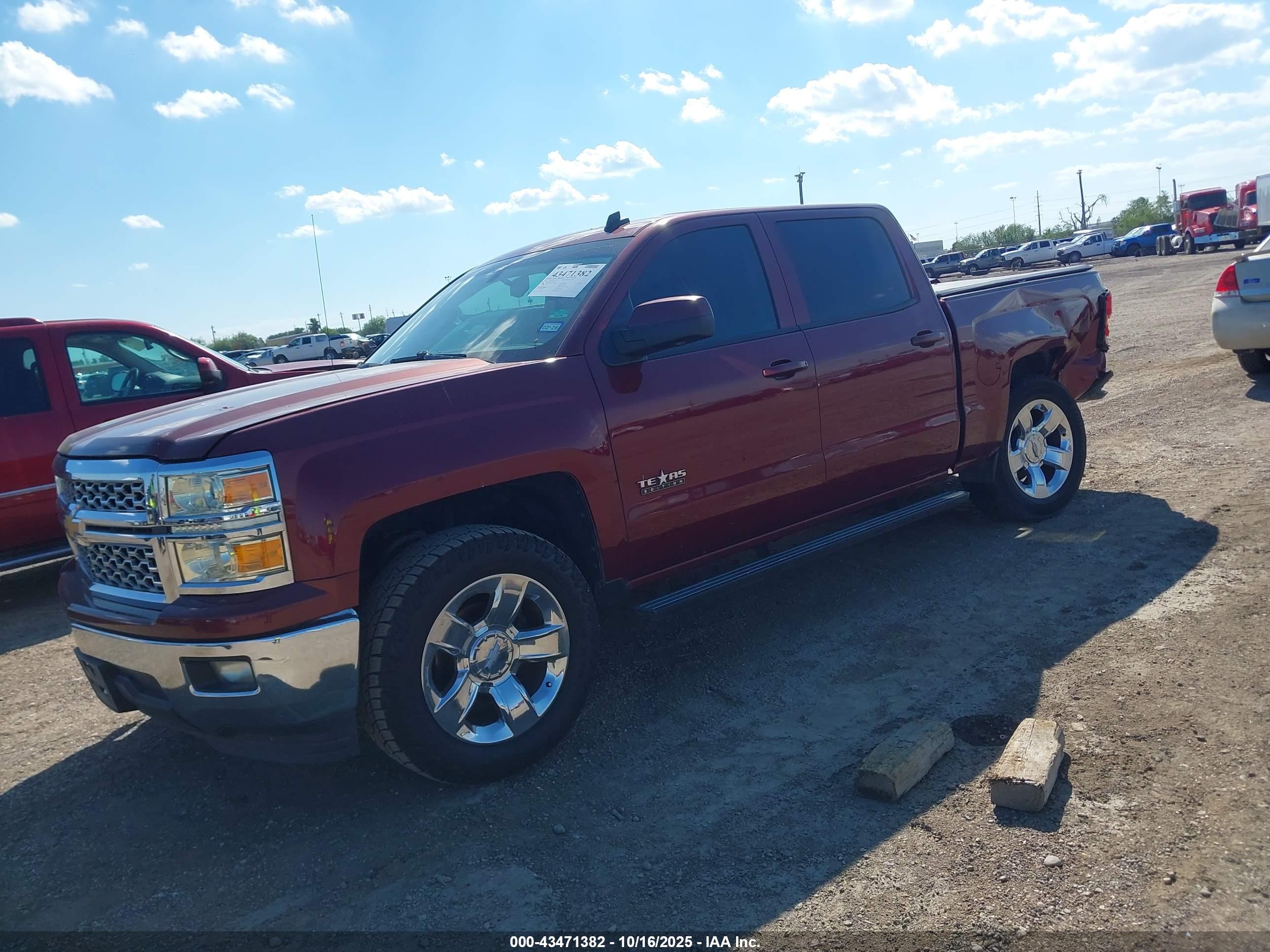 CHEVROLET SILVERADO image 2
