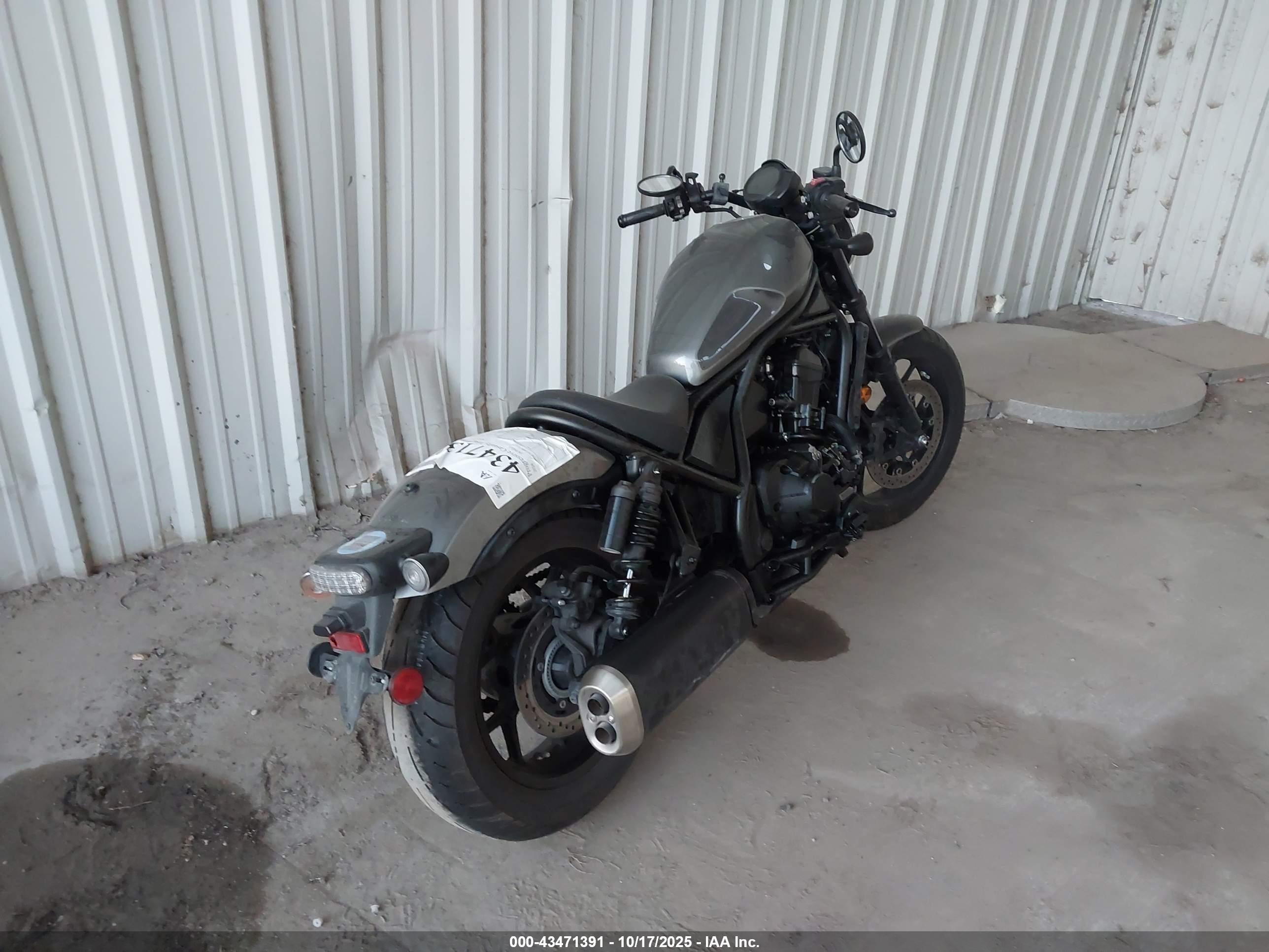 HONDA CMX1100 image 4