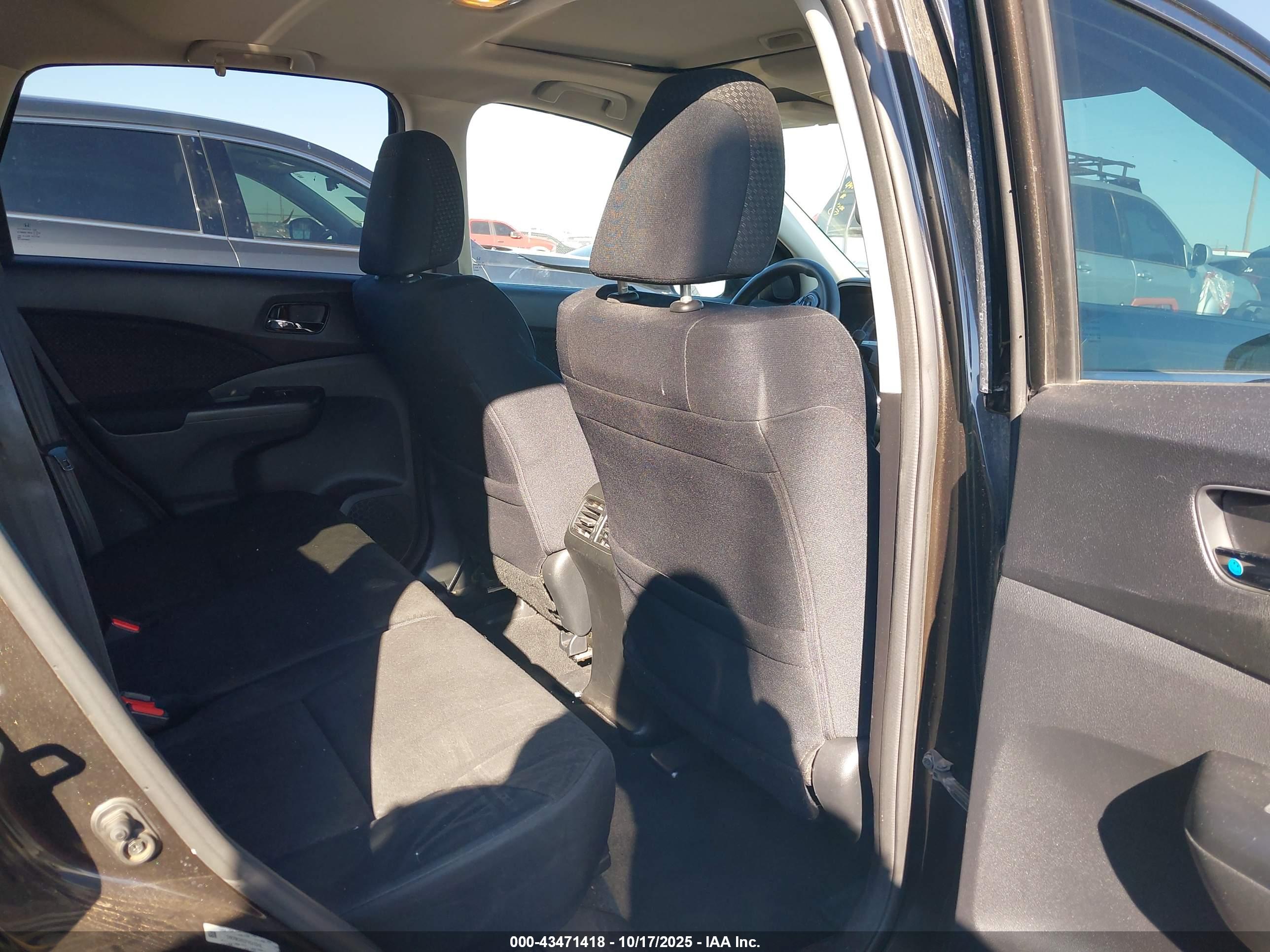 HONDA CR-V image 8