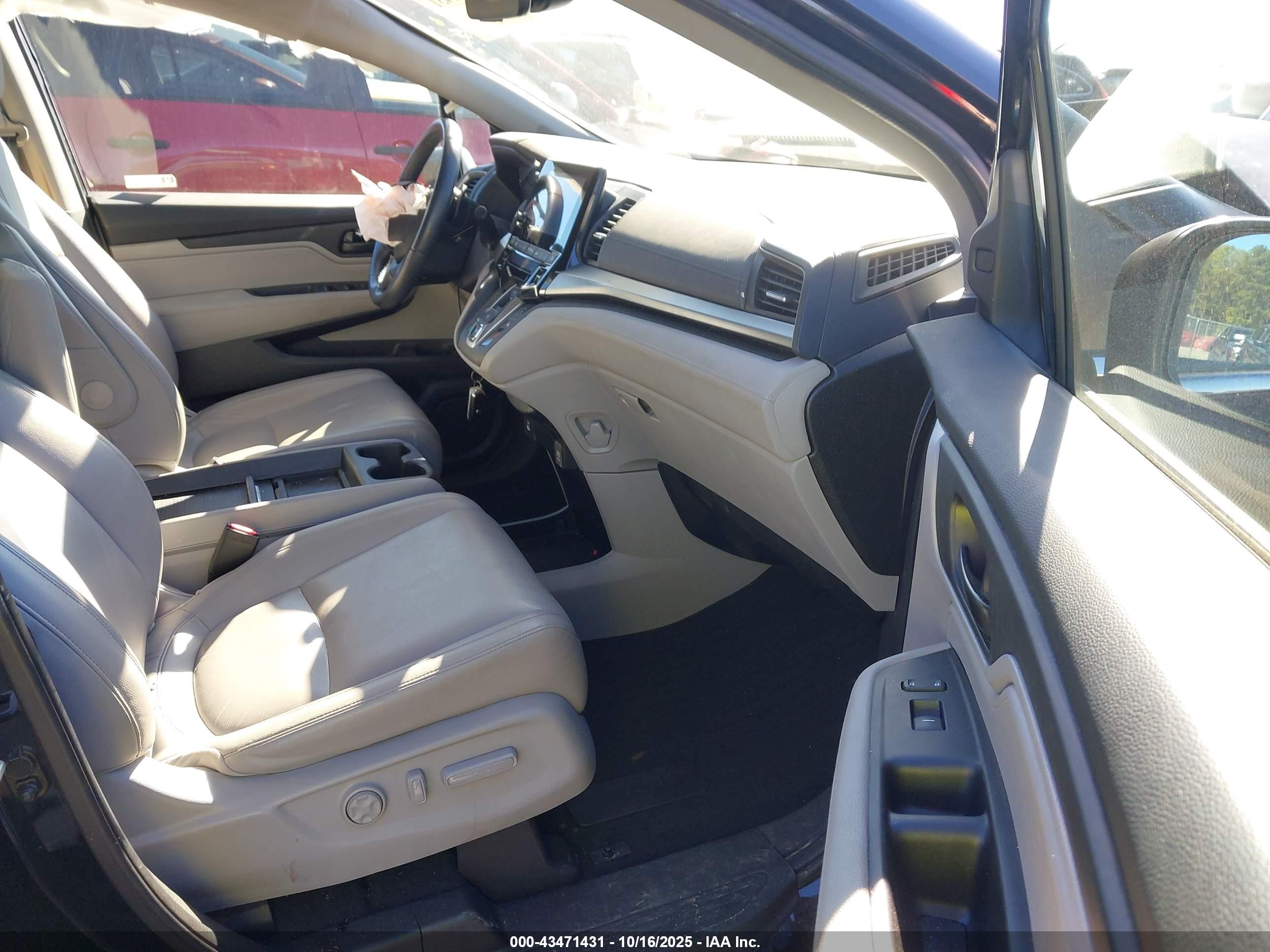 HONDA ODYSSEY image 5