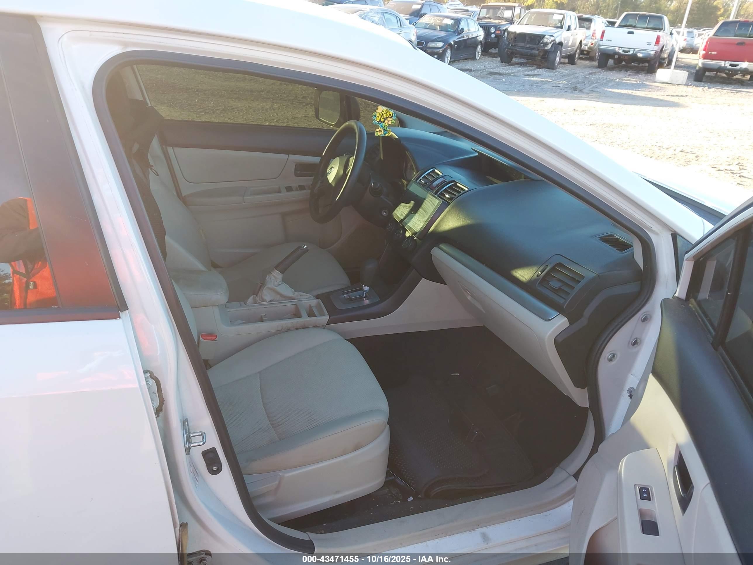SUBARU IMPREZA image 5