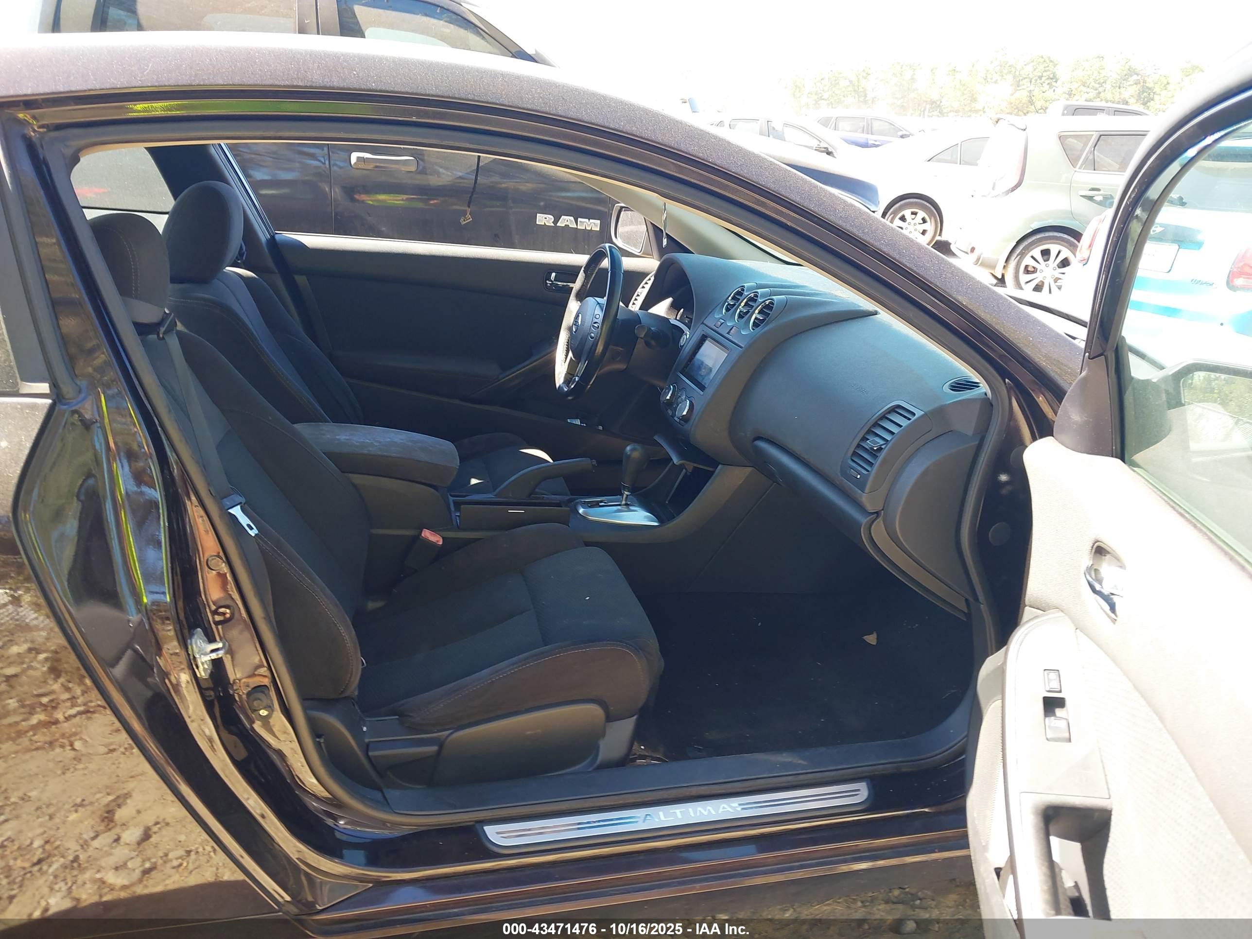NISSAN ALTIMA image 5