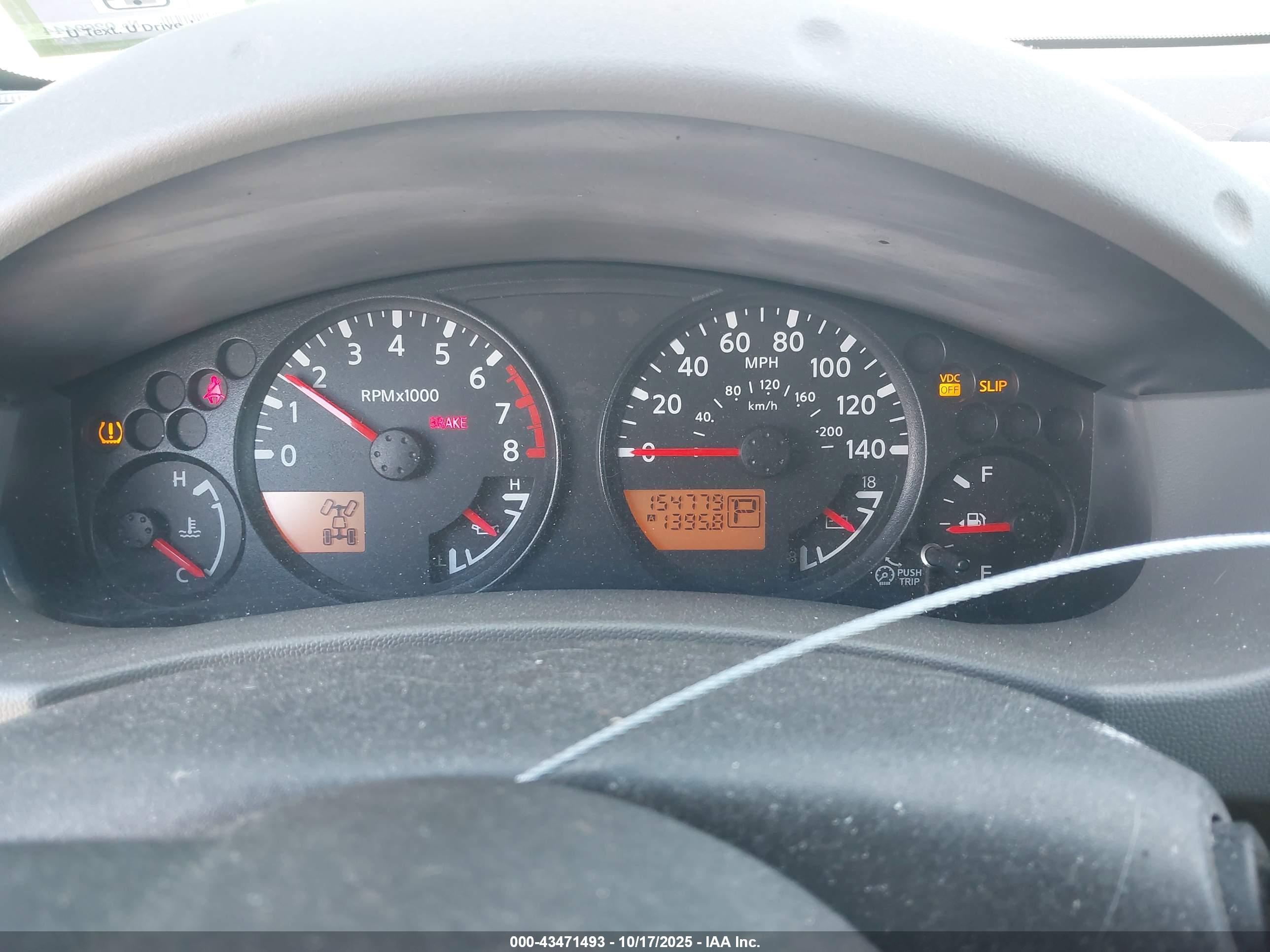 NISSAN XTERRA image 7