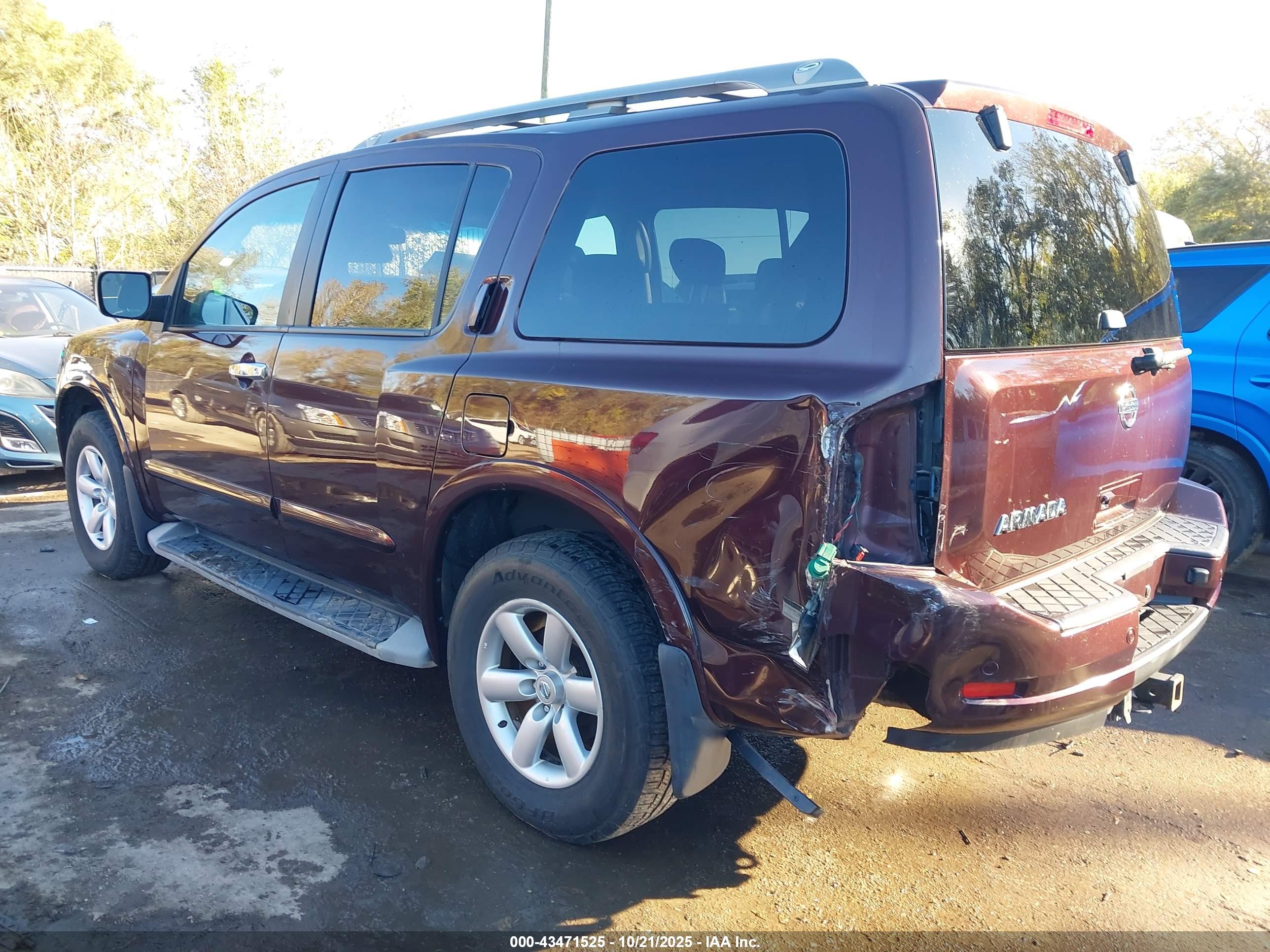 NISSAN ARMADA image 3