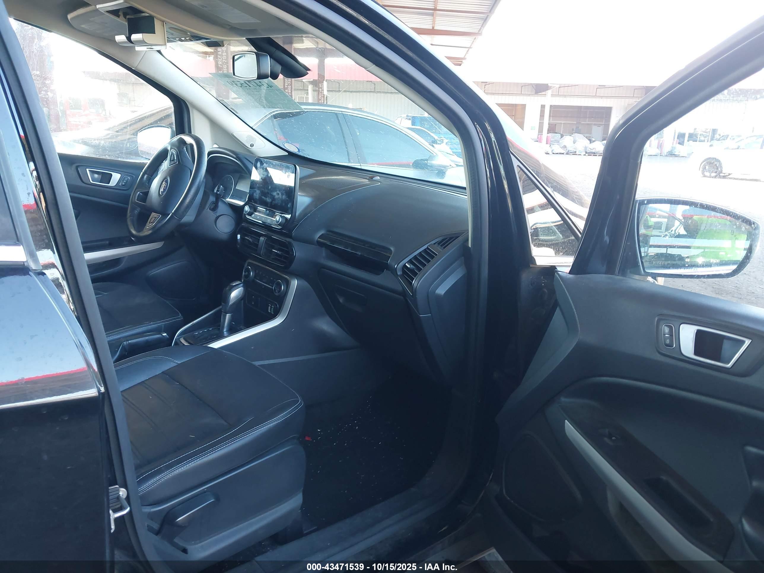 FORD ECOSPORT image 5