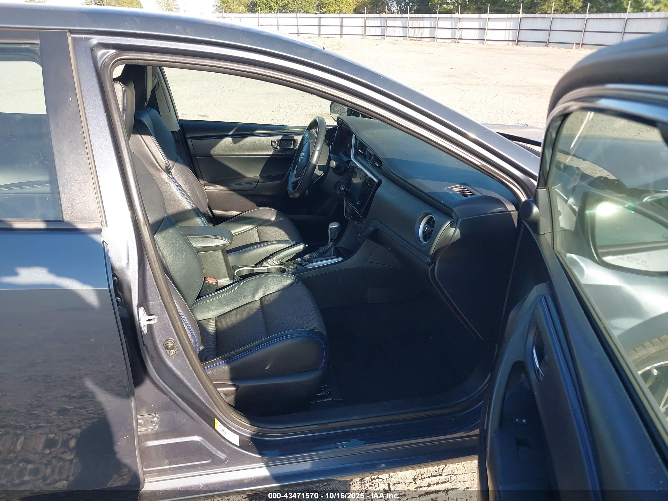 TOYOTA COROLLA image 5