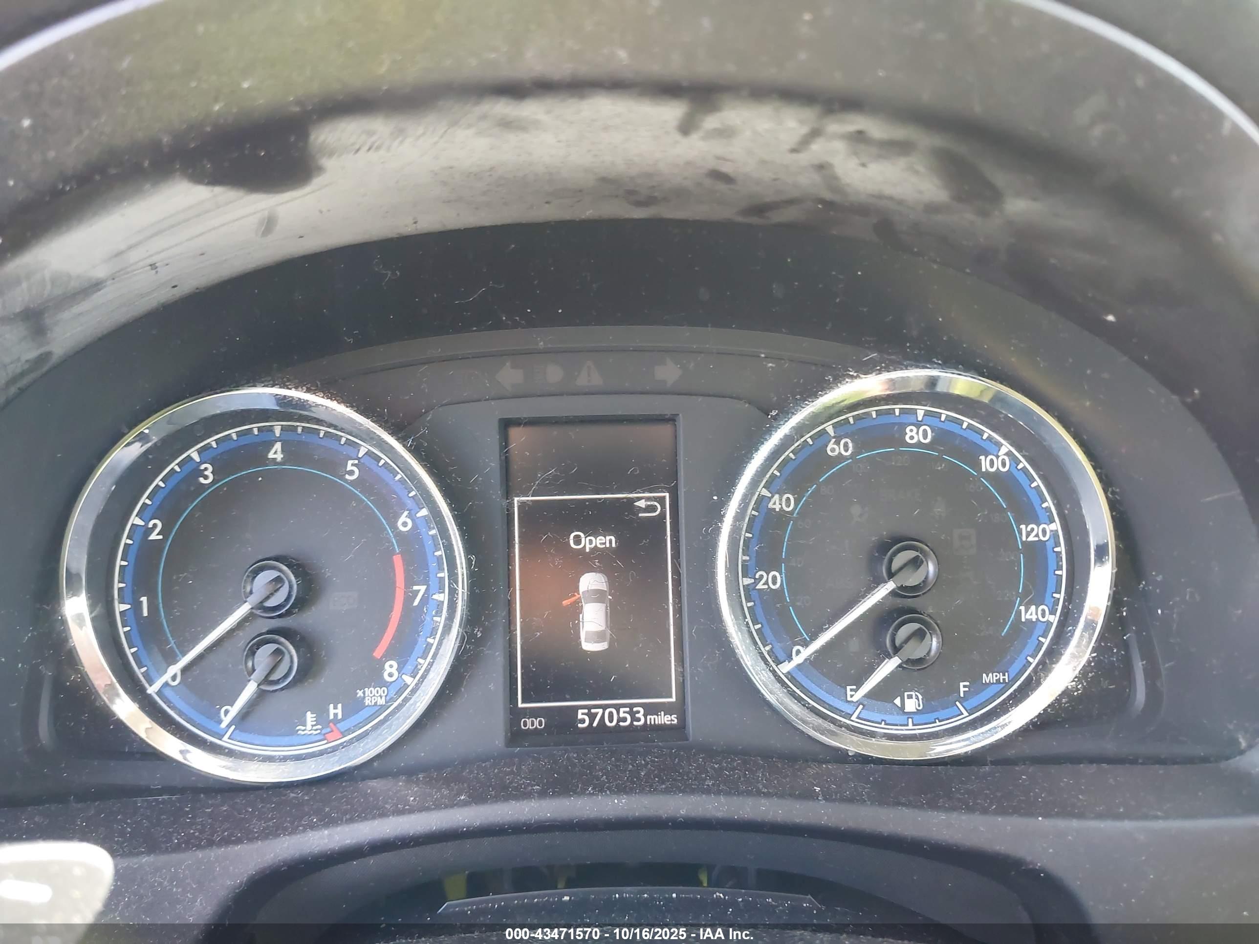 TOYOTA COROLLA image 7