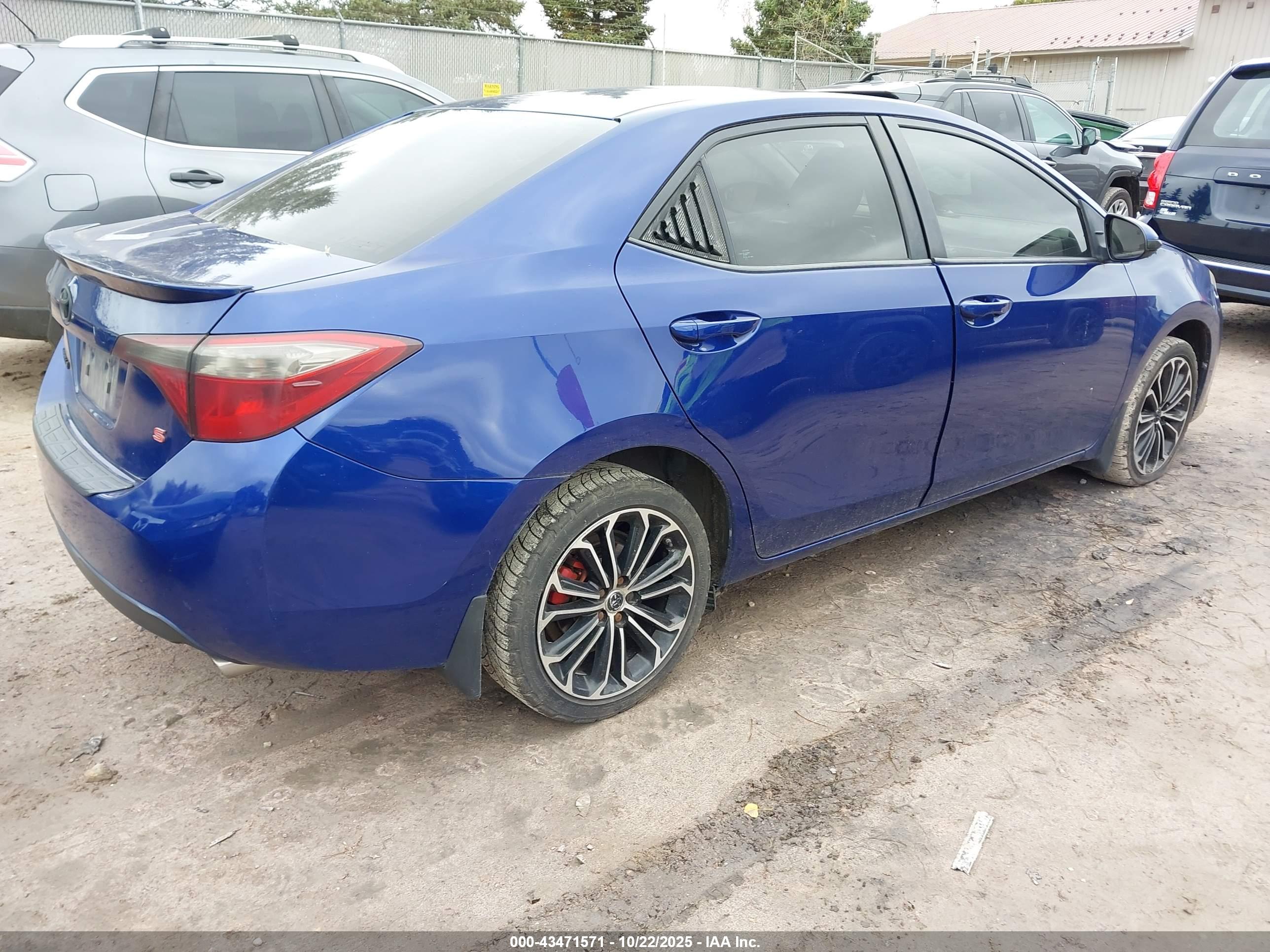 TOYOTA COROLLA image 4