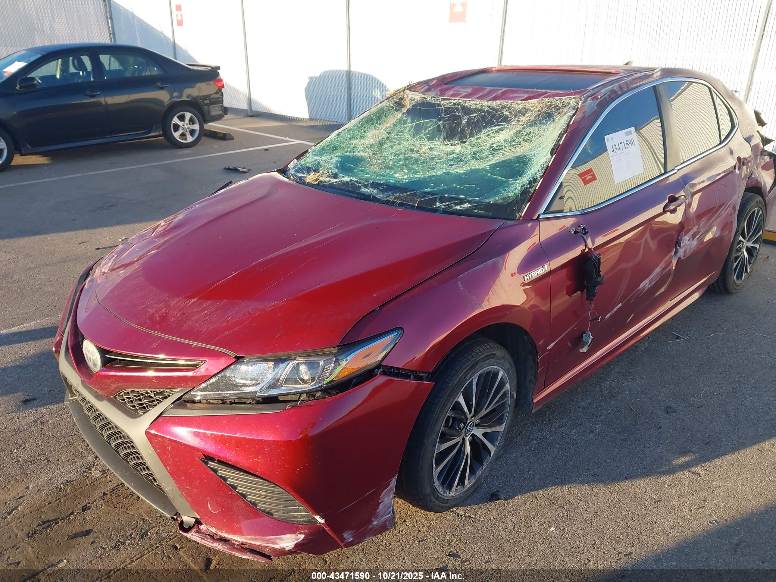 TOYOTA CAMRY image 6