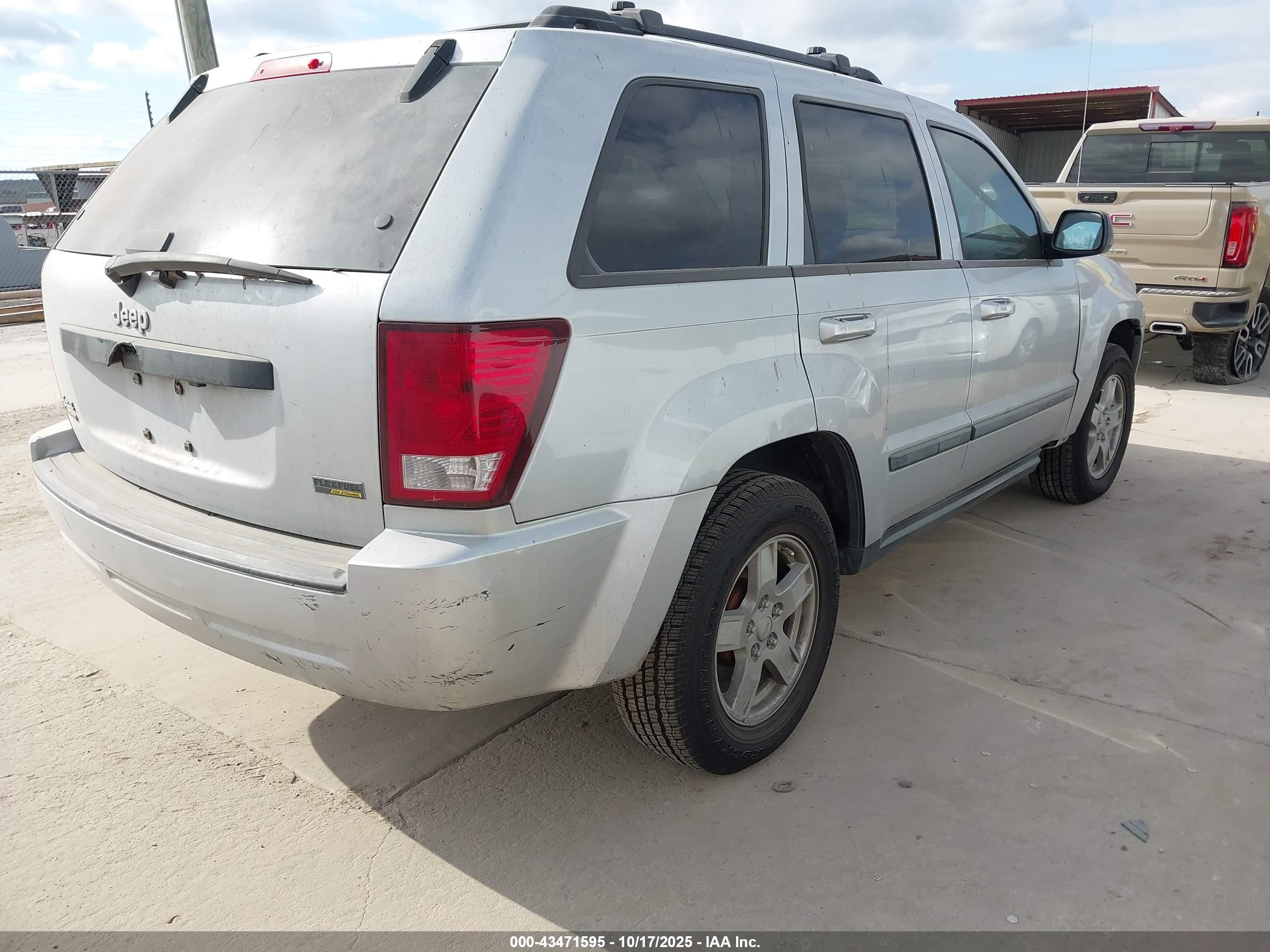 JEEP GRAND image 4