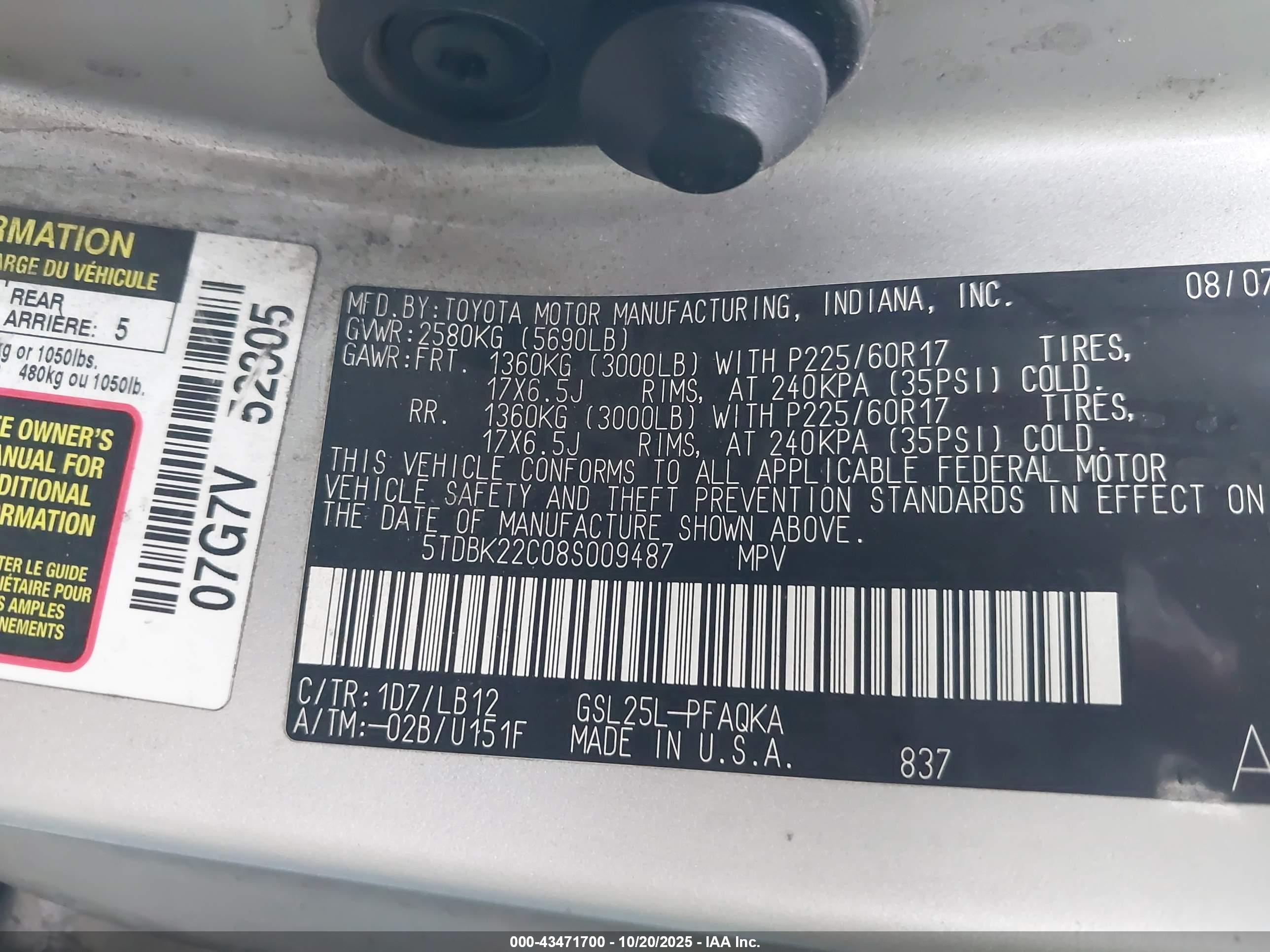 TOYOTA SIENNA image 9
