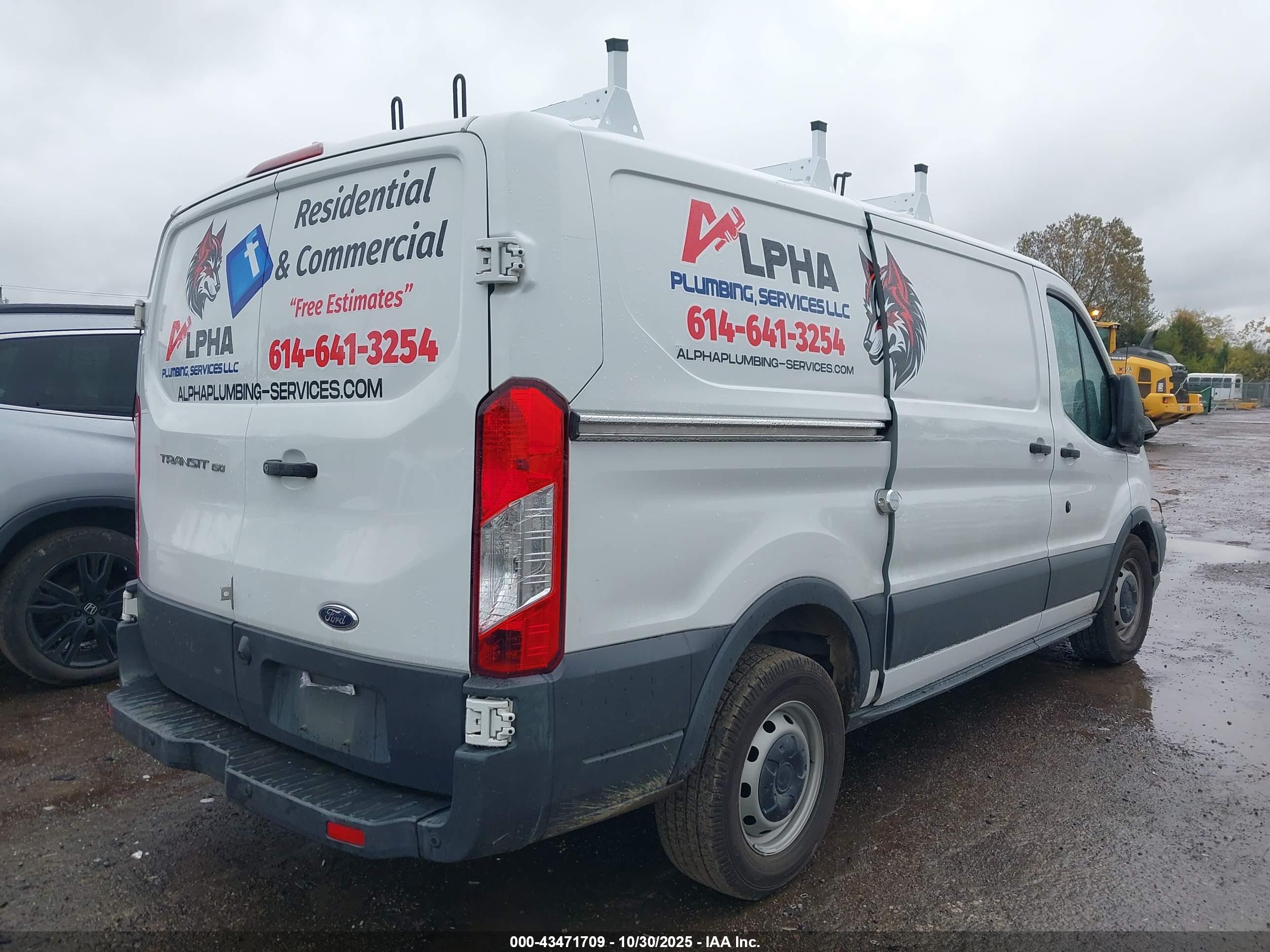 FORD TRANSIT-150 image 4