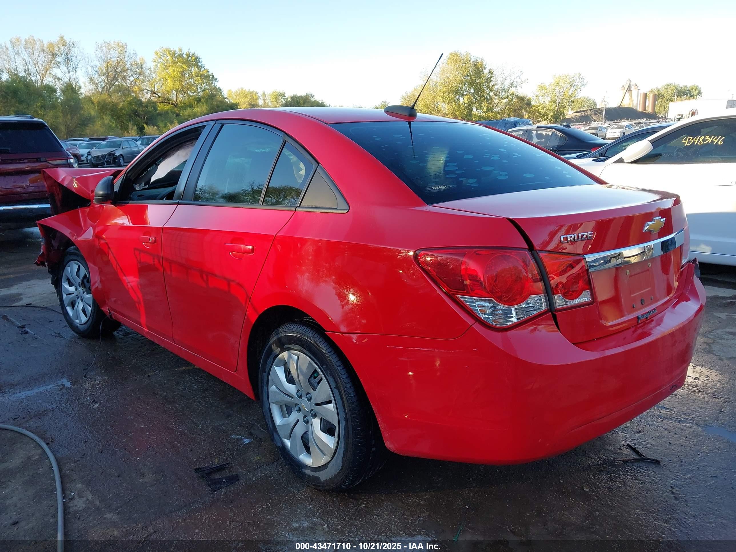 CHEVROLET CRUZE image 3