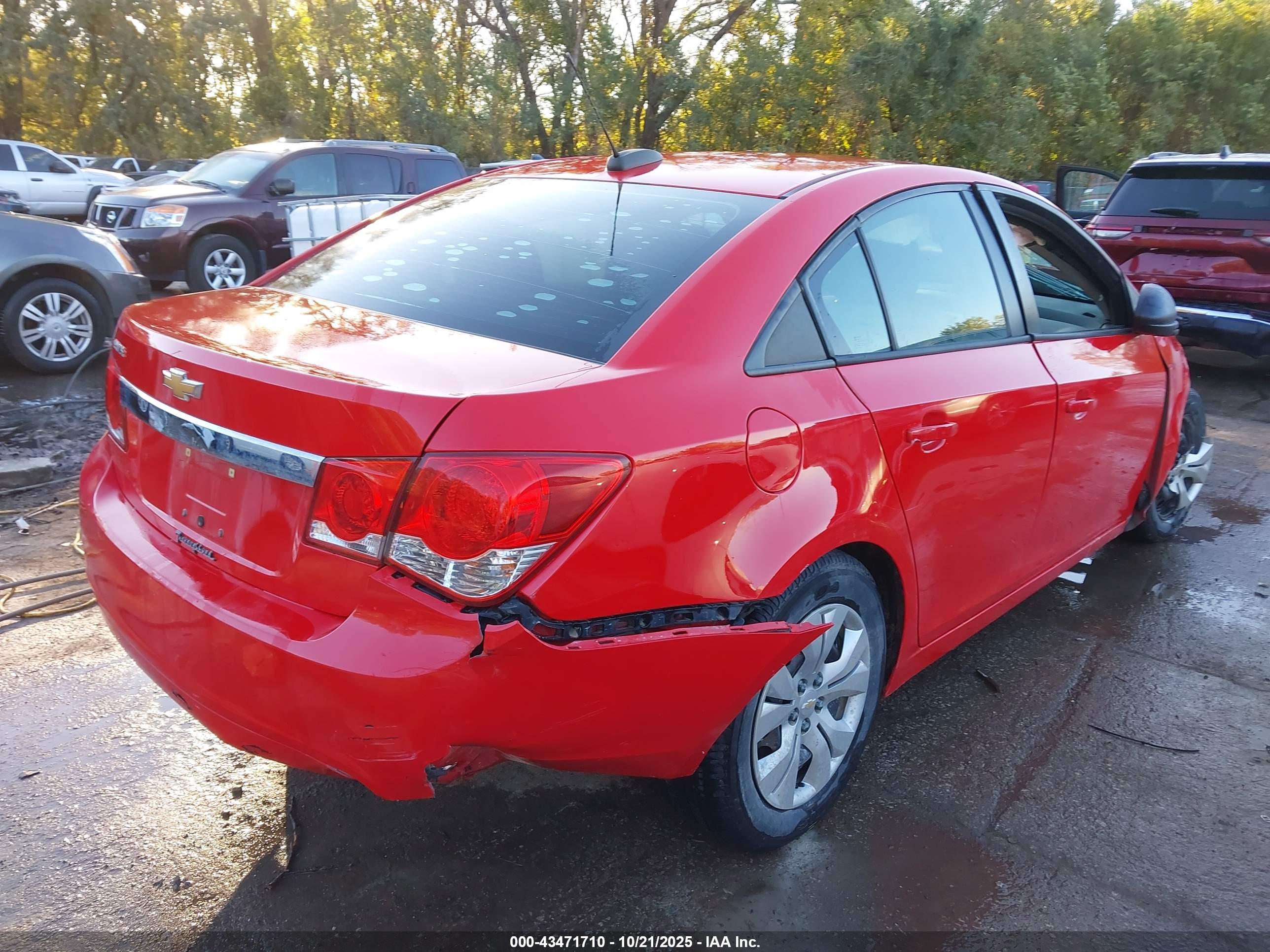 CHEVROLET CRUZE image 4
