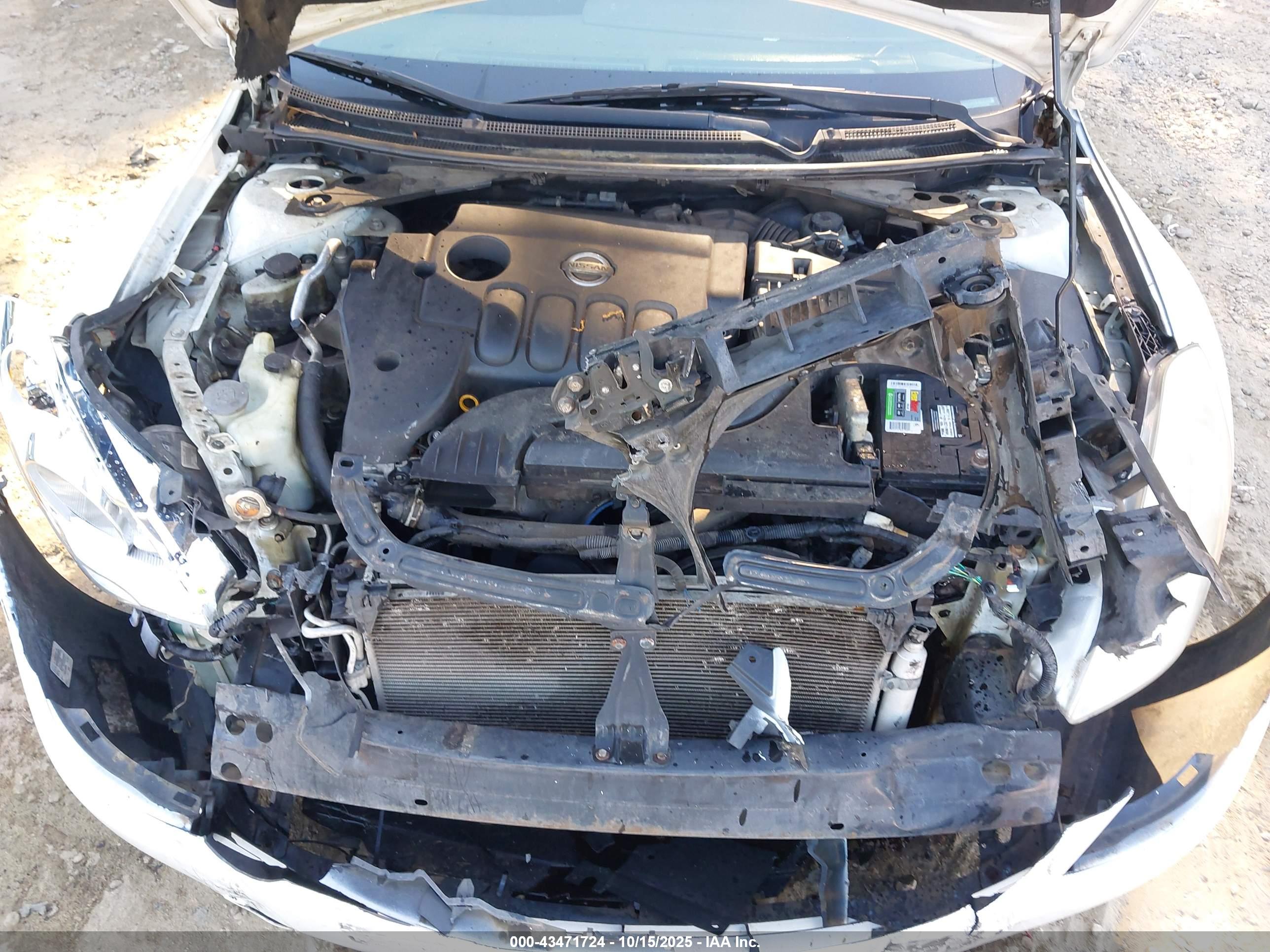 NISSAN ALTIMA image 10
