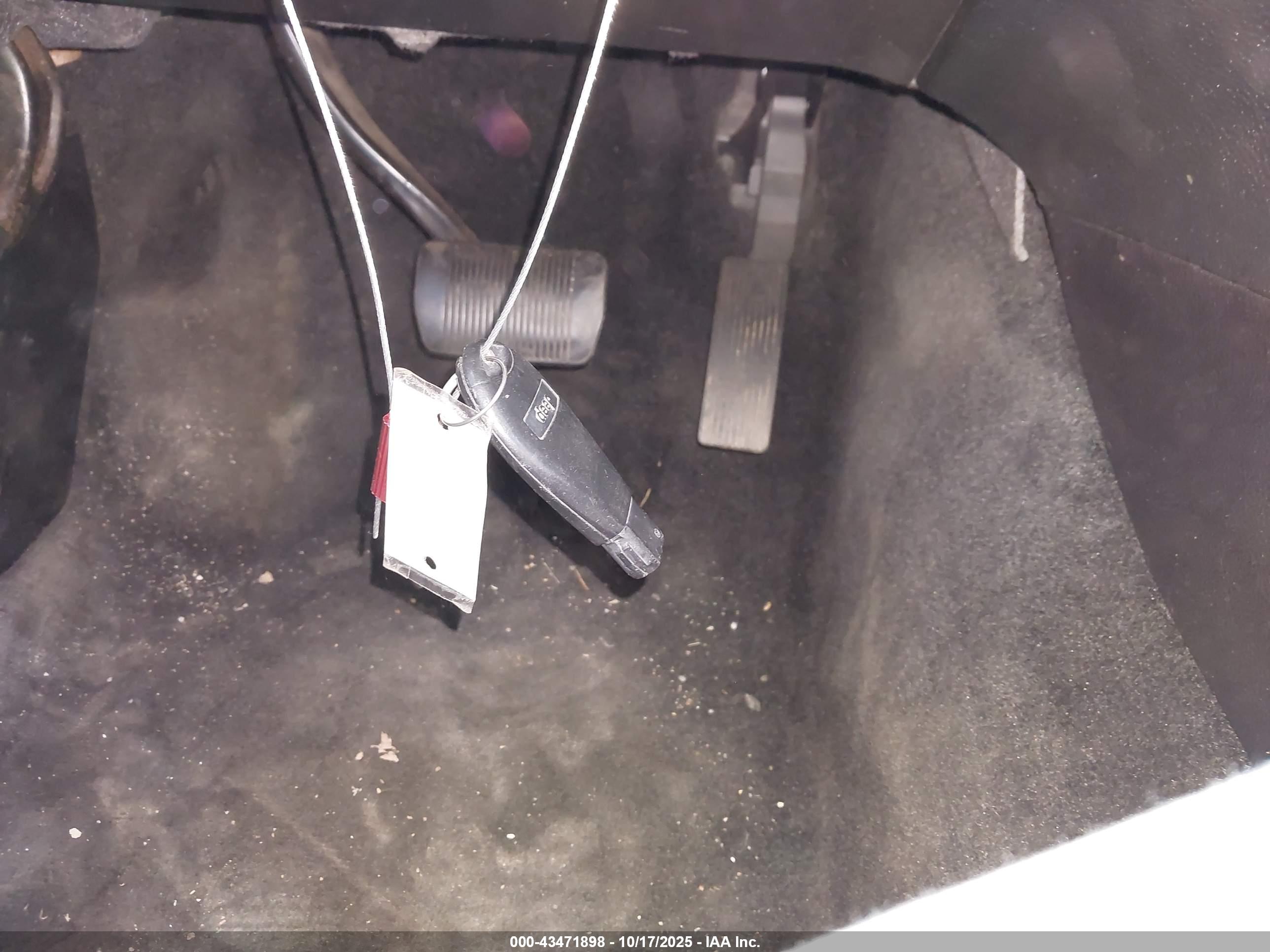 JEEP GRAND image 11