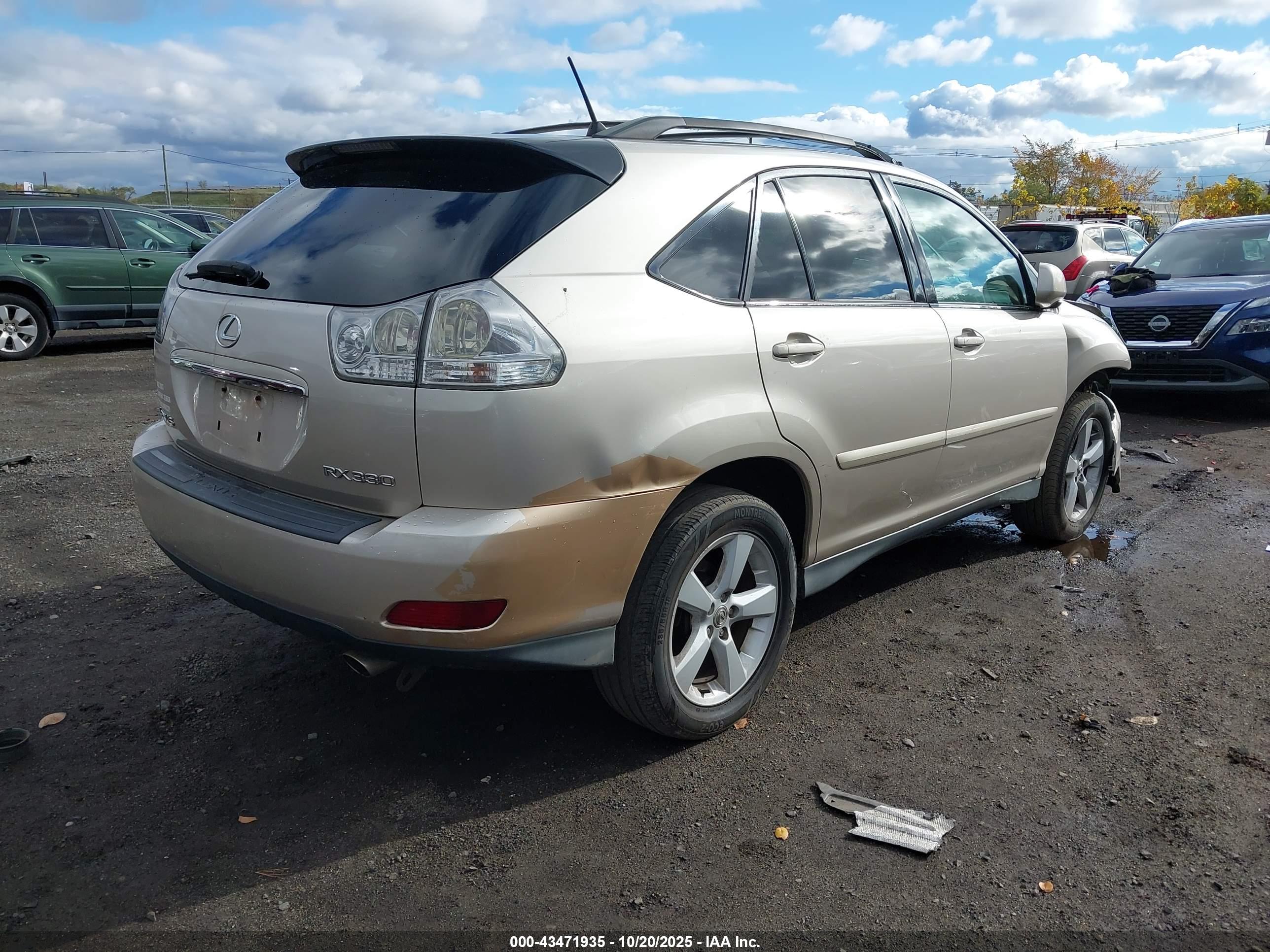 LEXUS RX image 4