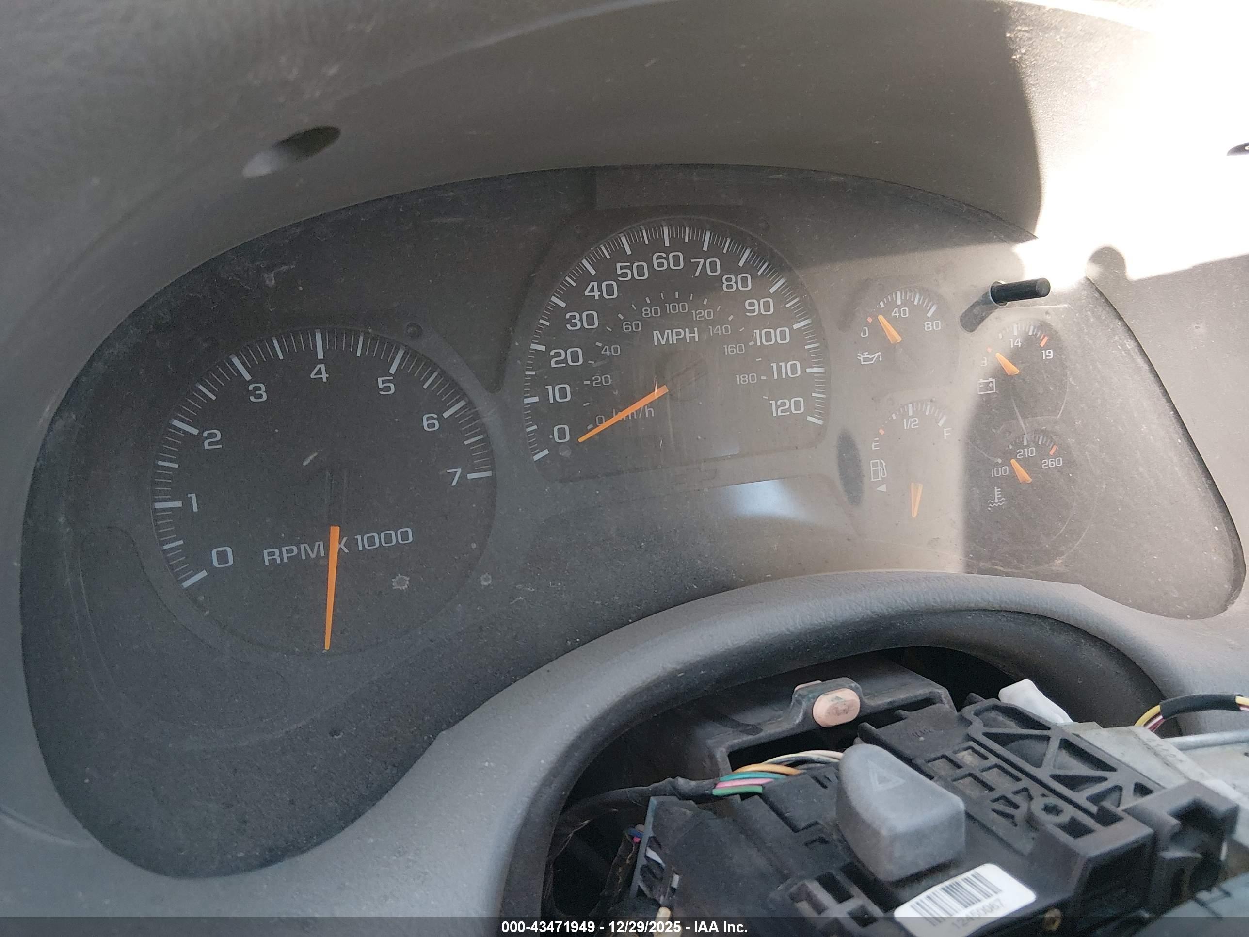 CHEVROLET TRAILBLAZER image 7