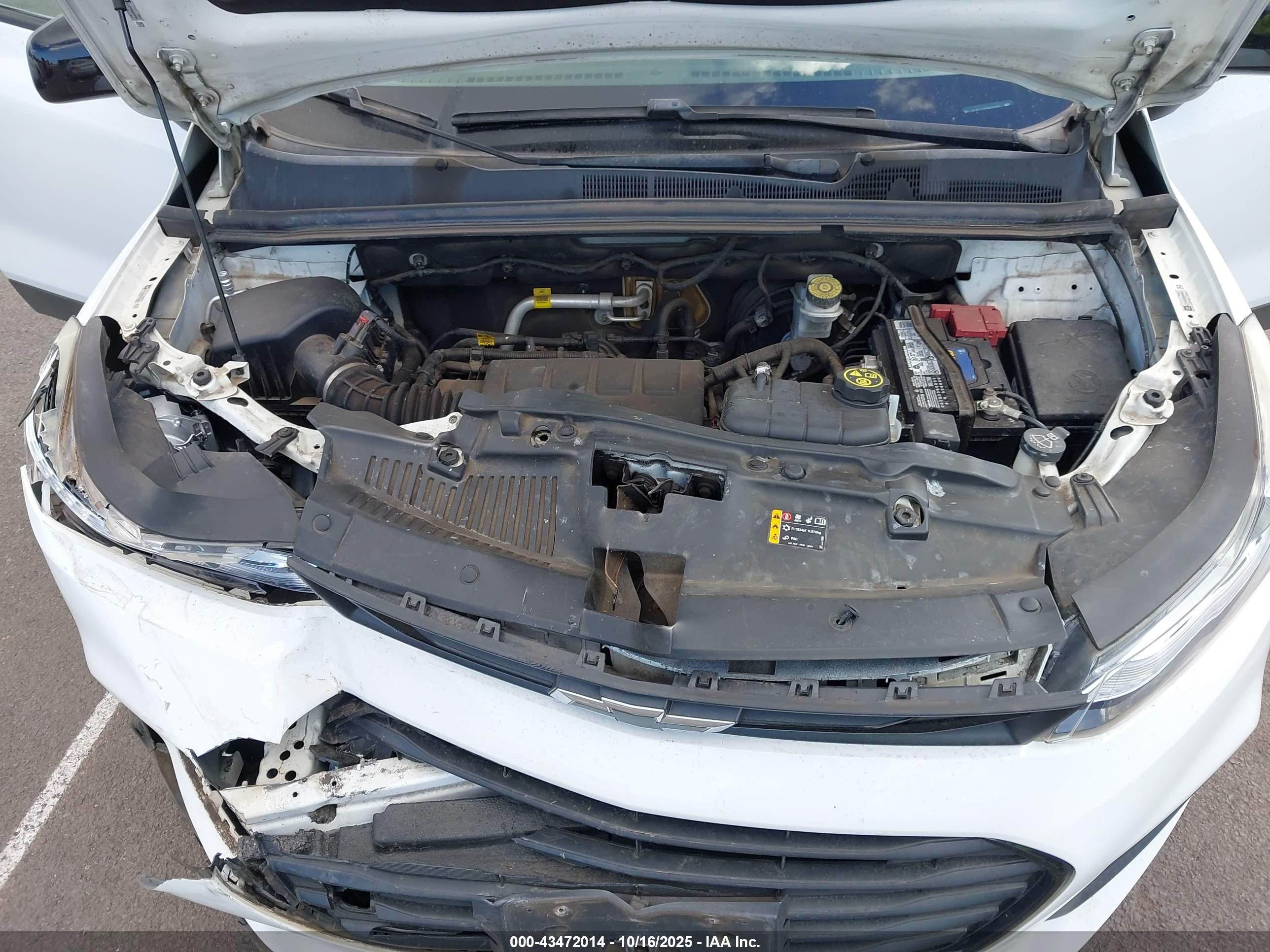 CHEVROLET TRAX image 10