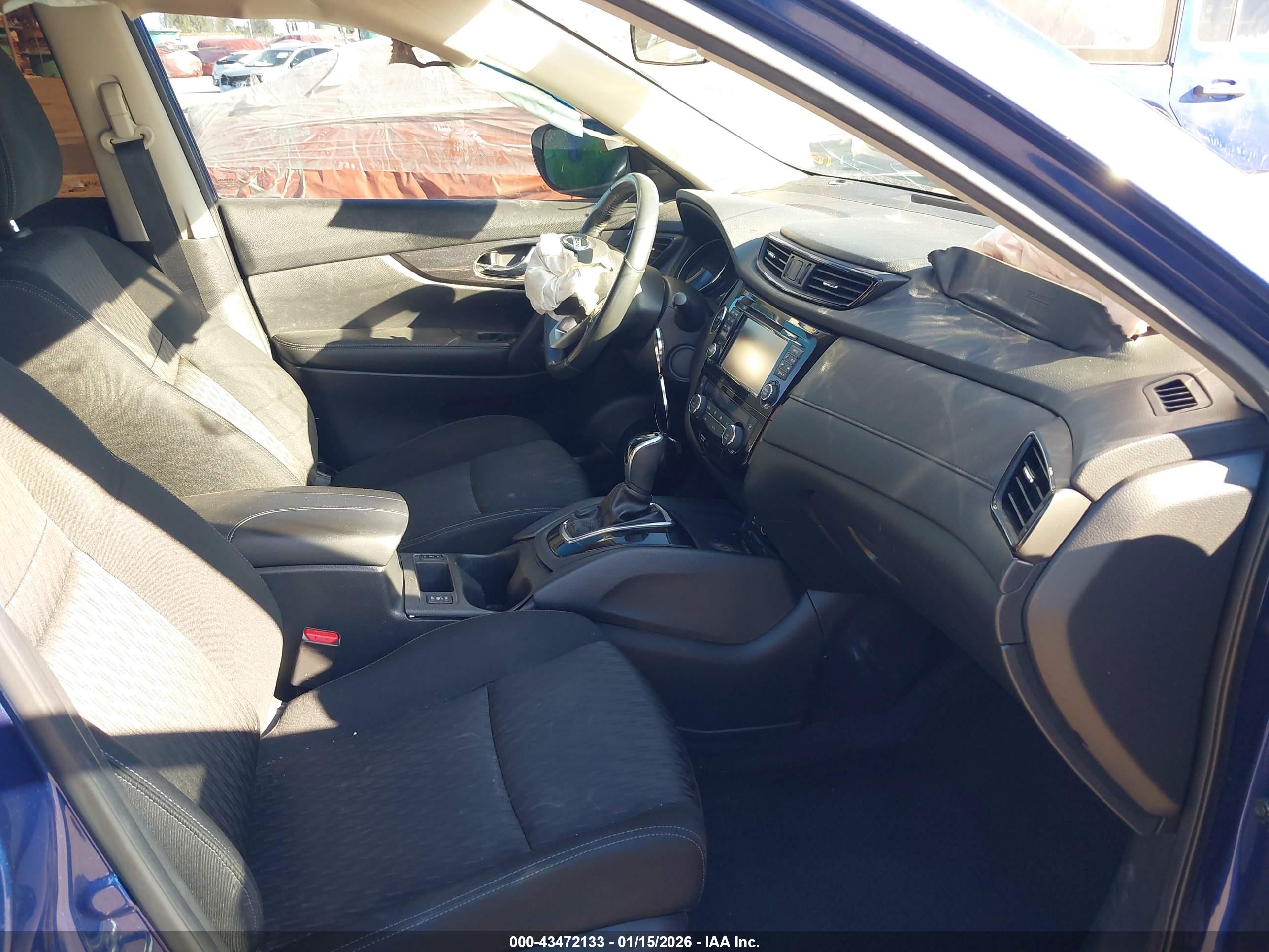 NISSAN ROGUE image 5
