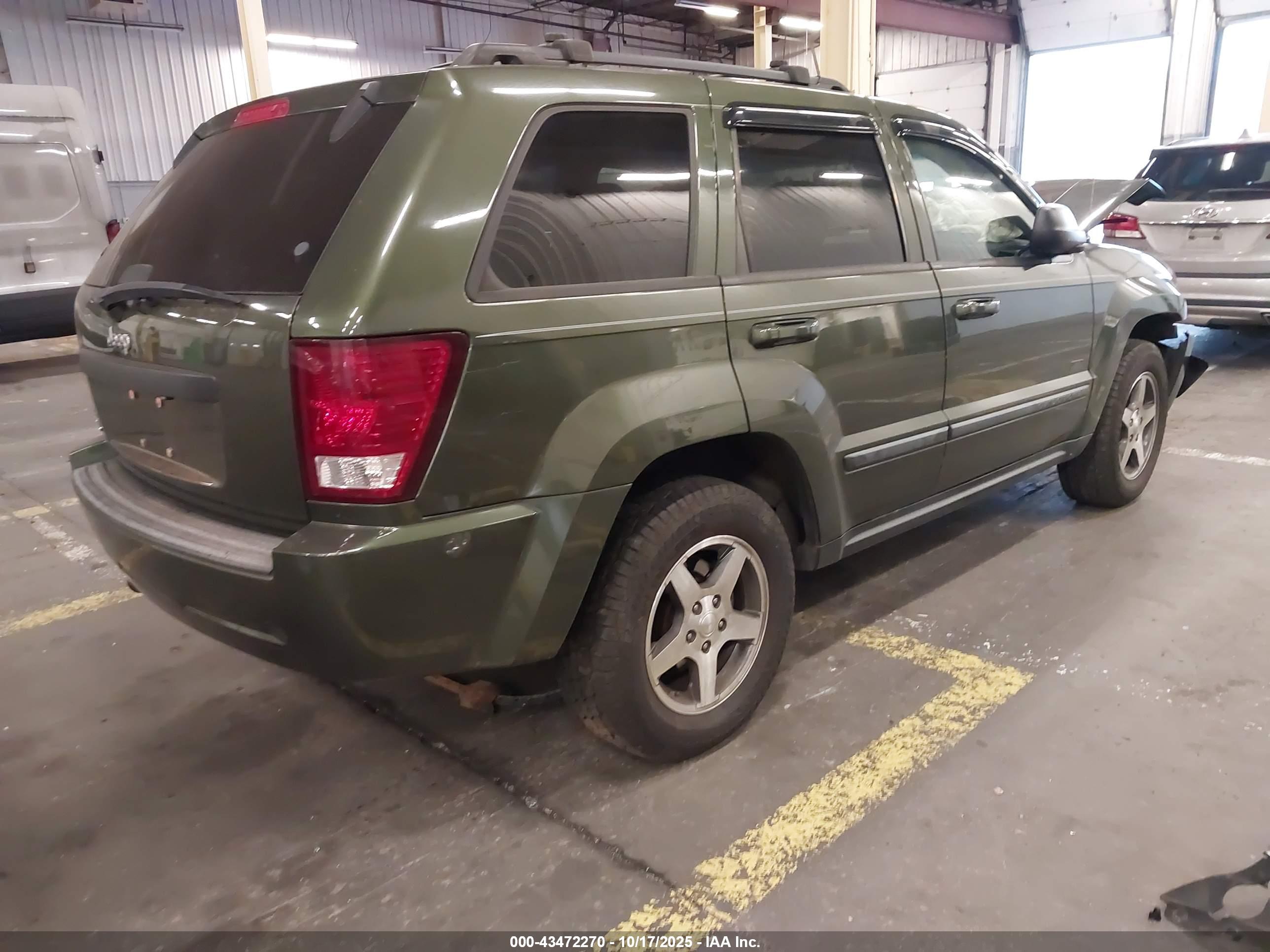 JEEP GRAND image 4