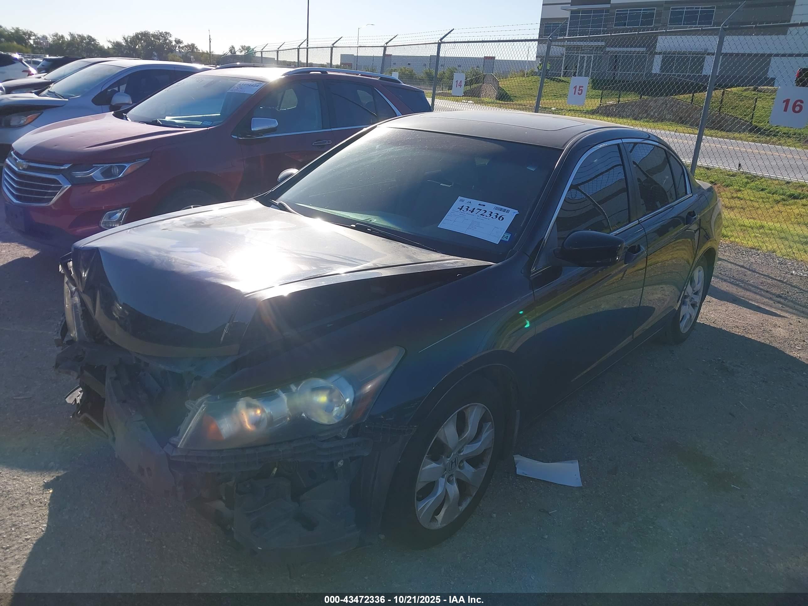 HONDA ACCORD image 2