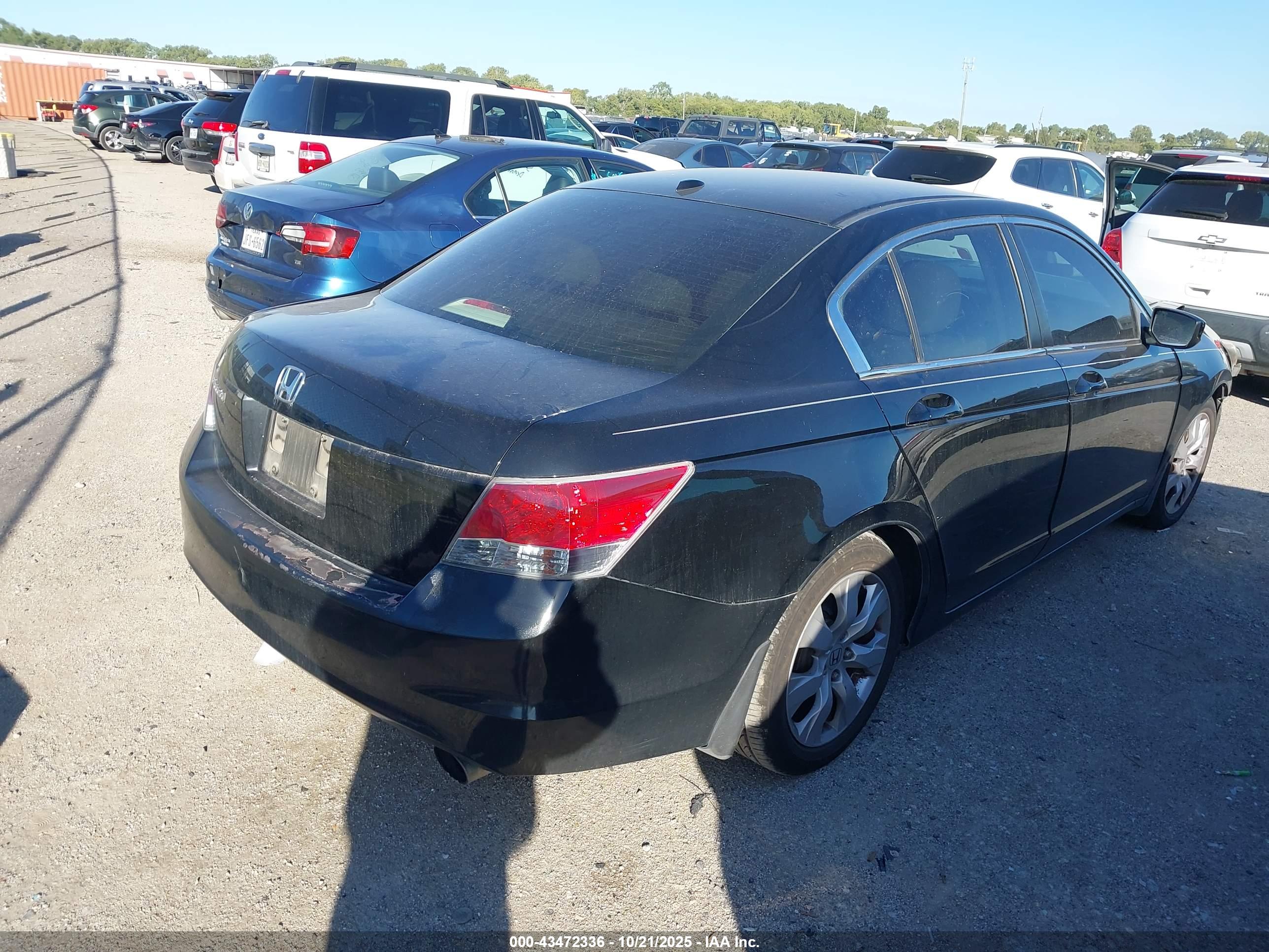 HONDA ACCORD image 4