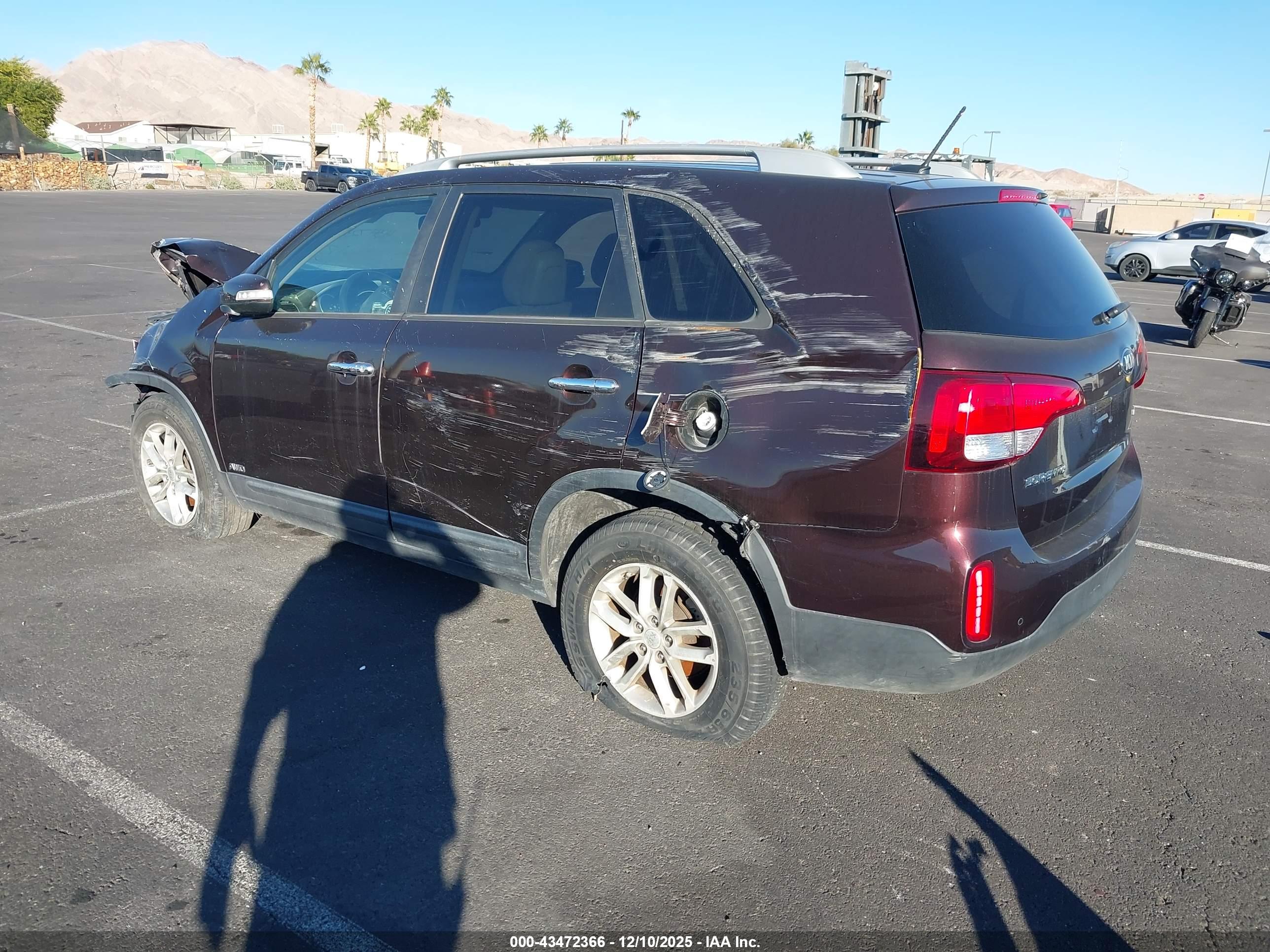 KIA SORENTO image 3
