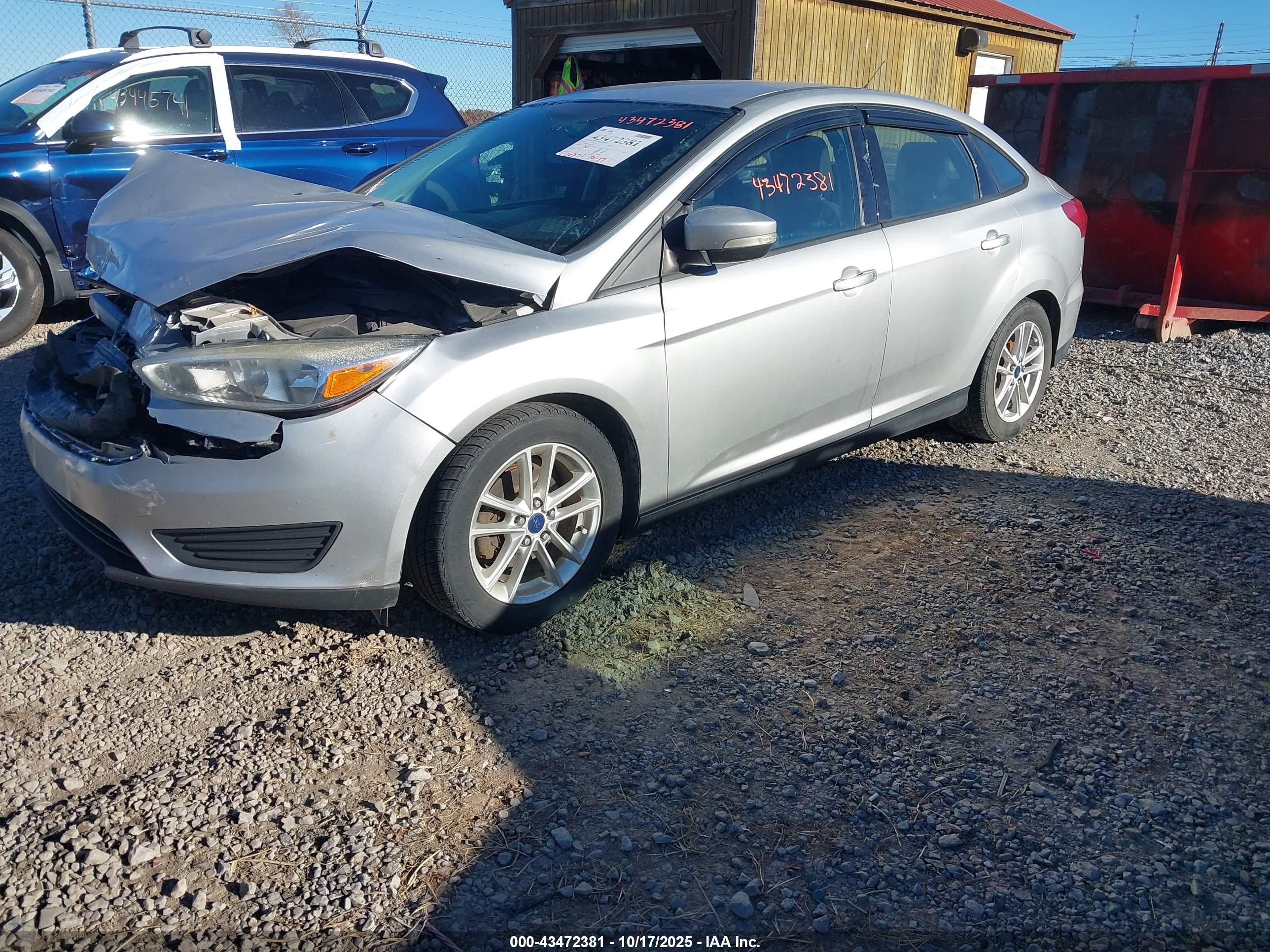 FORD FOCUS image 2