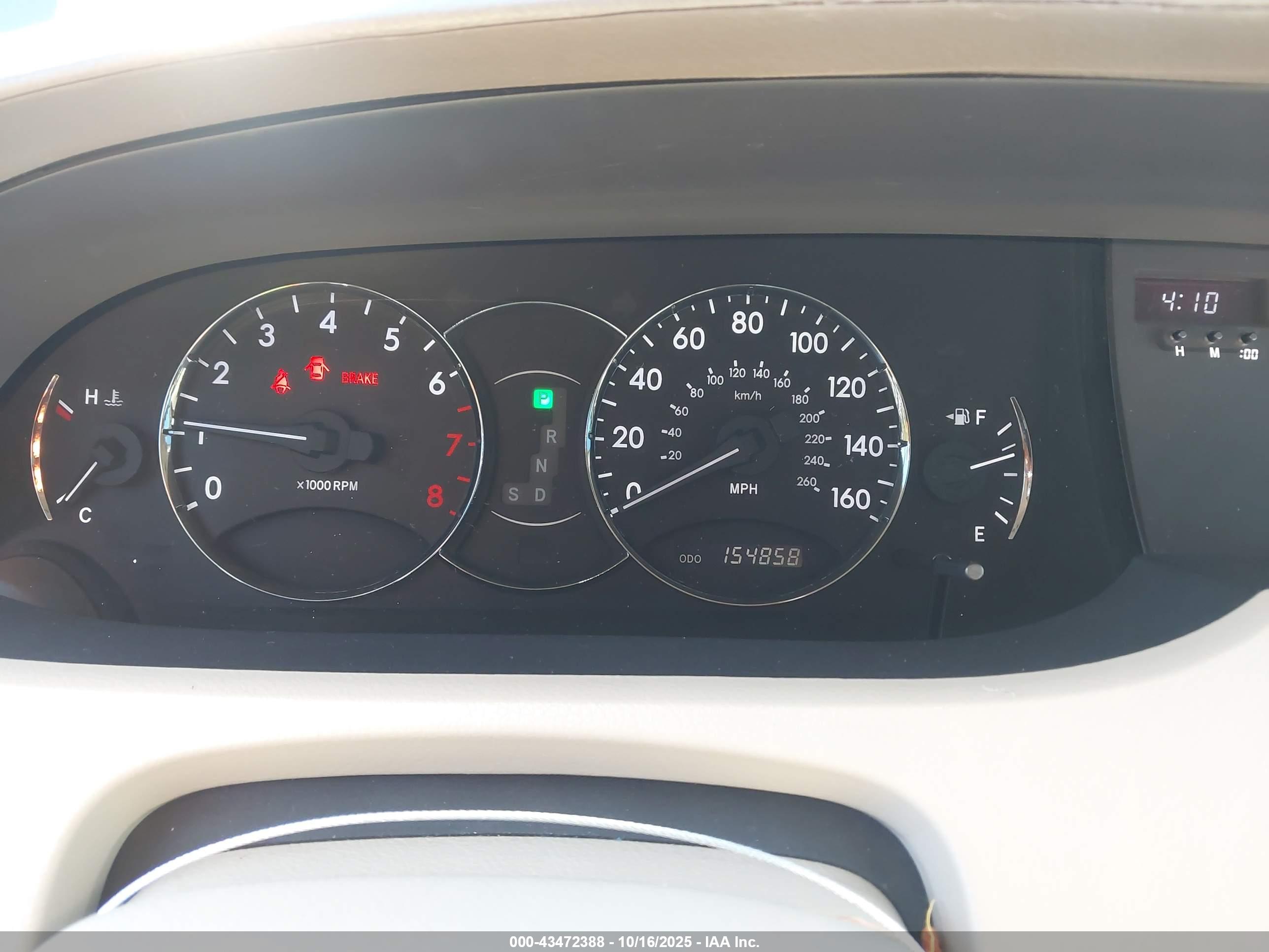 TOYOTA AVALON image 7