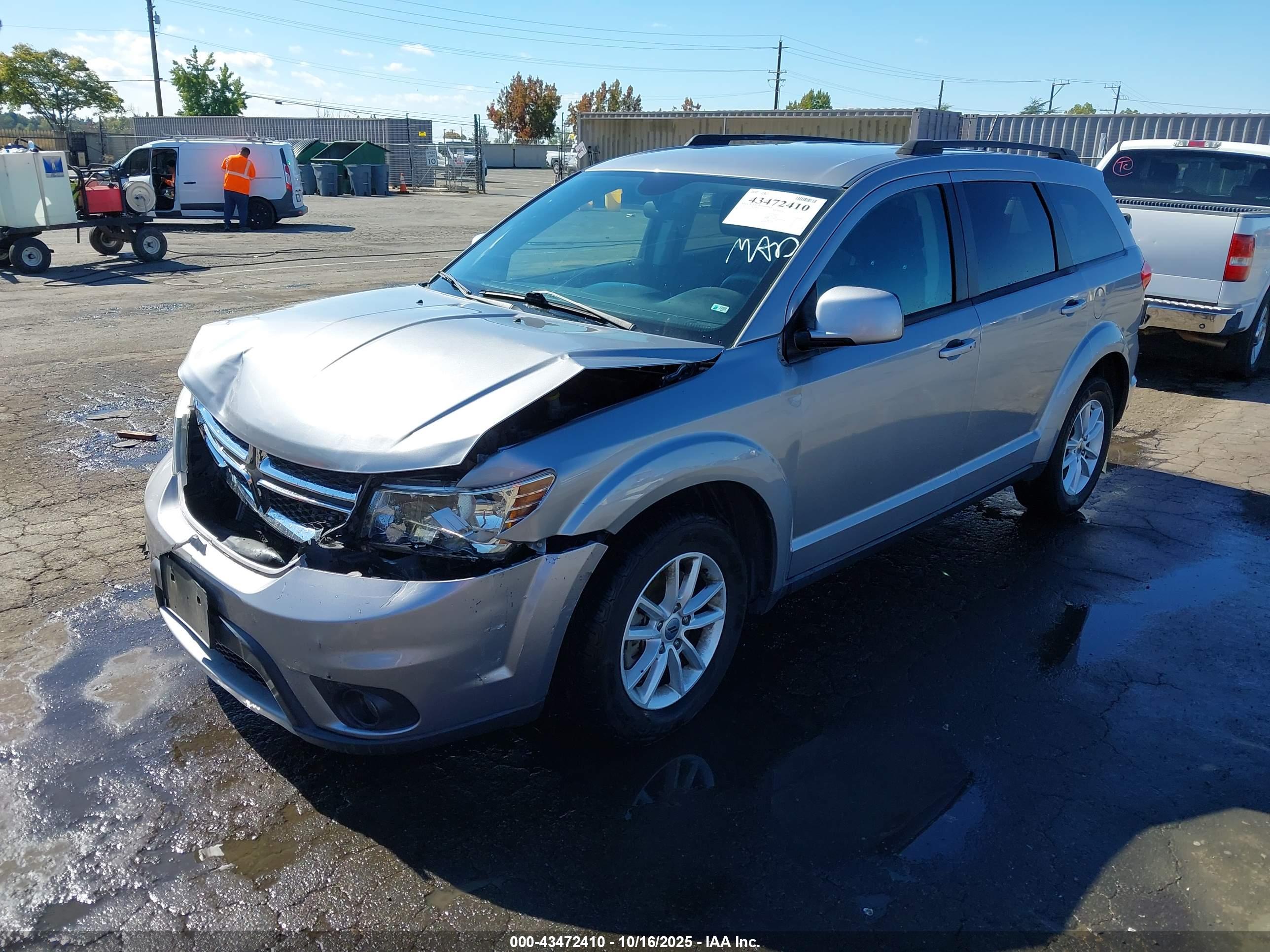 DODGE JOURNEY image 2